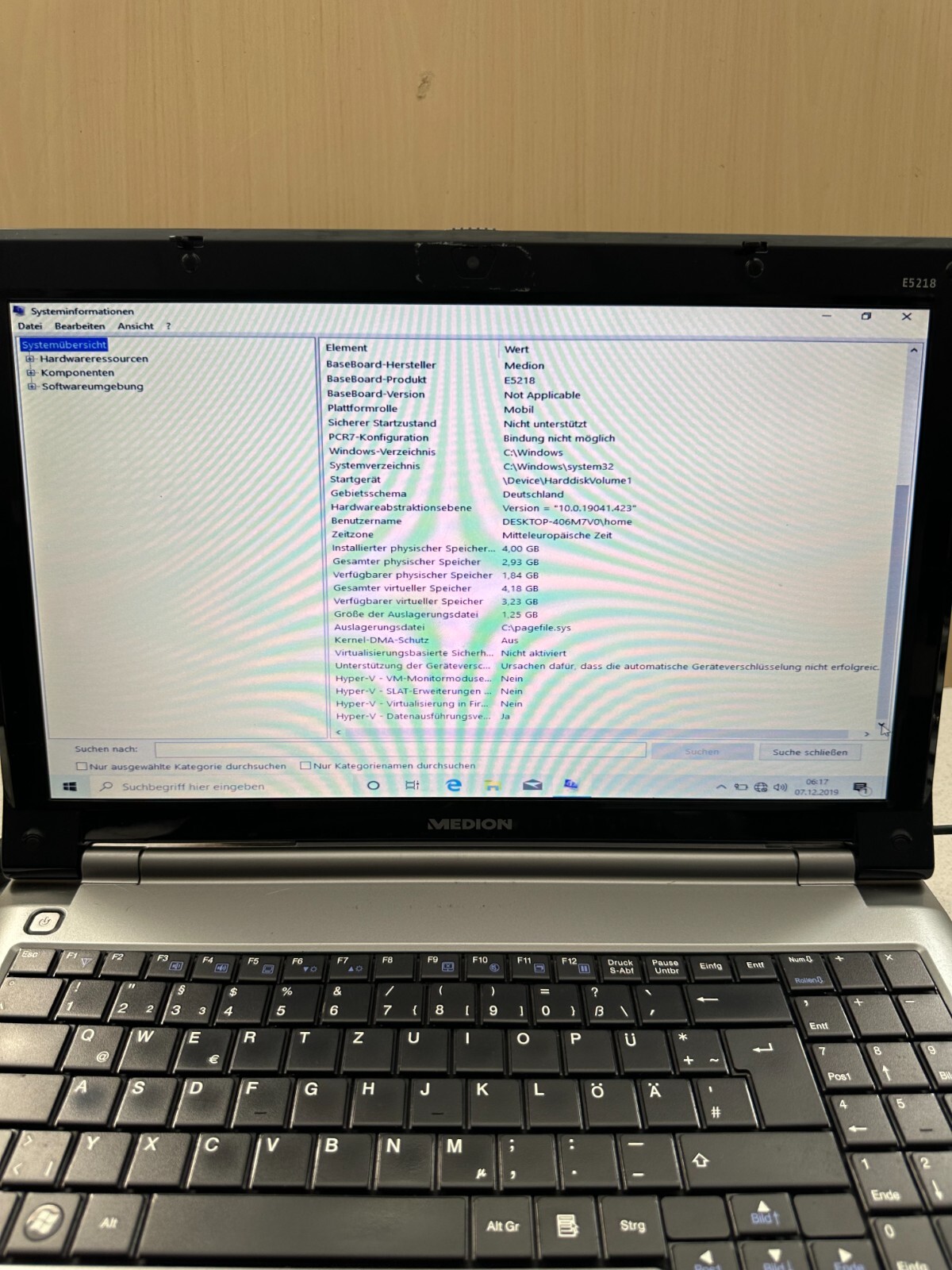 Laptop Medion Akoya E5218 MD98120 15.6 inch Intel T4400 500GB HDD 4GB RAM Win10
