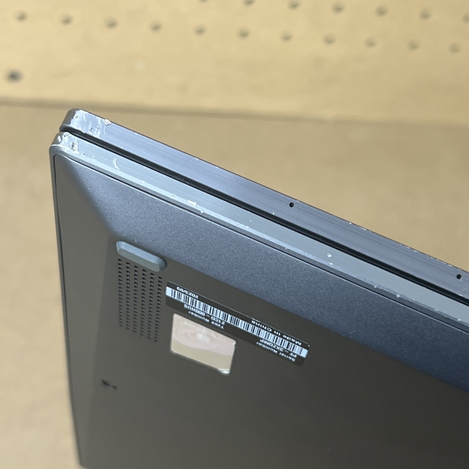 Lenovo ThinkPad X1 Yoga Gen 7 2-in-1 i5-1250P 16gb Ram 512gb – Fair