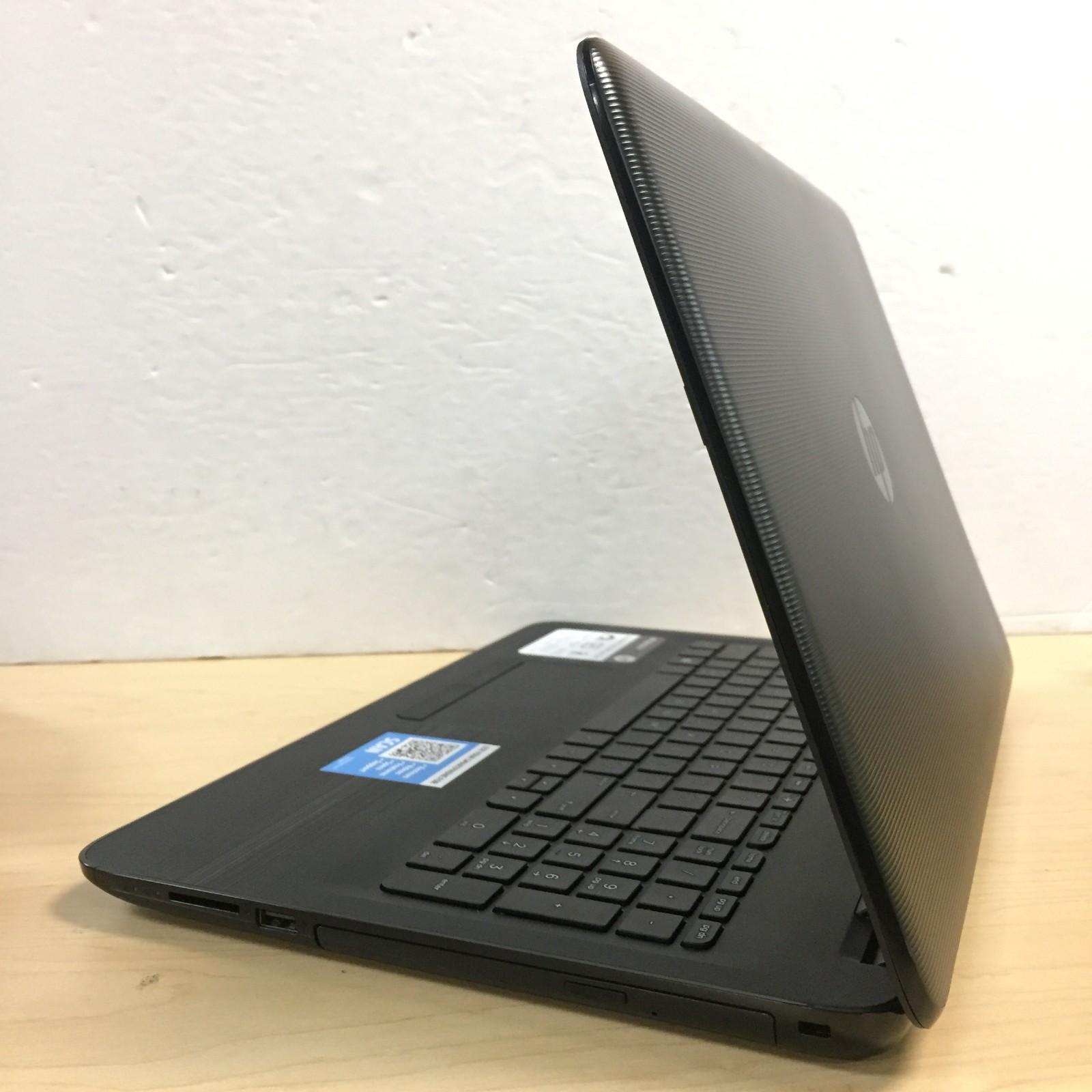 *Bad Battery*HP 15-ba015wm 15.6″ Laptop/AMD E2-7110/4GB RAM/128GB SSD/Windows 10