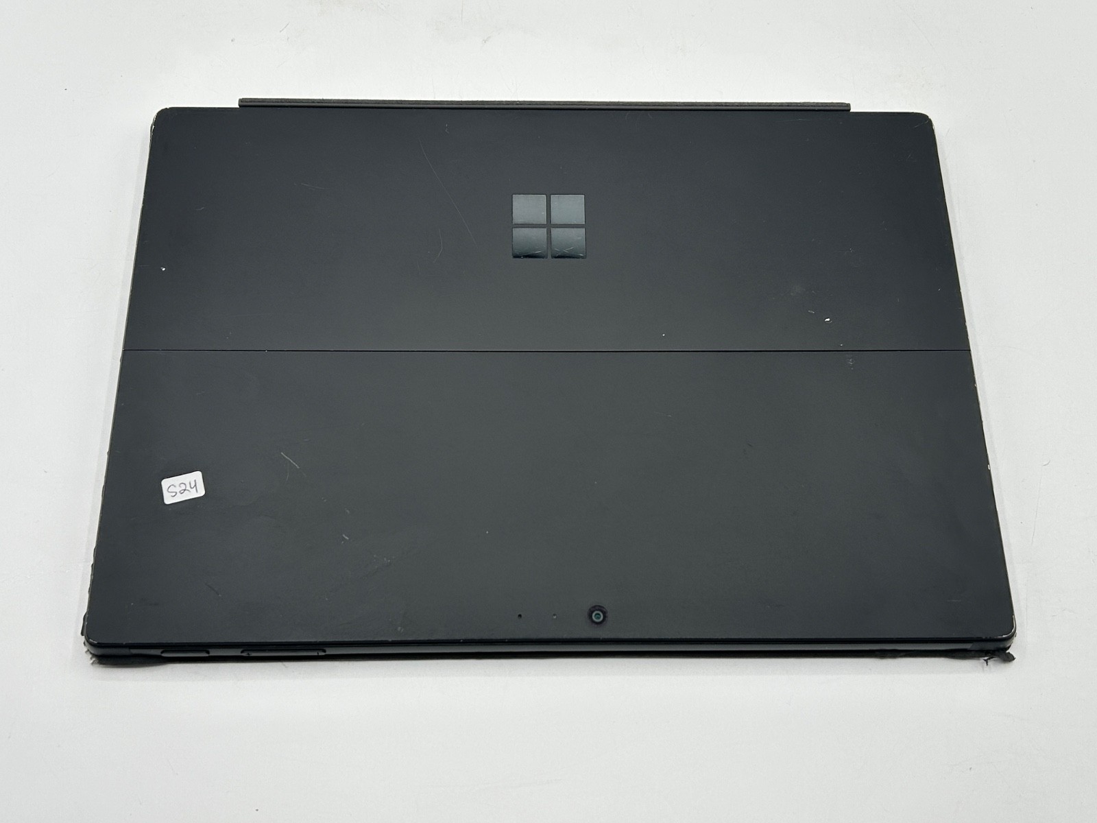 Microsoft Surface Pro 6 12.3″ i5-8350U 8GB RAM 256GB SSD Win 11 Pro
