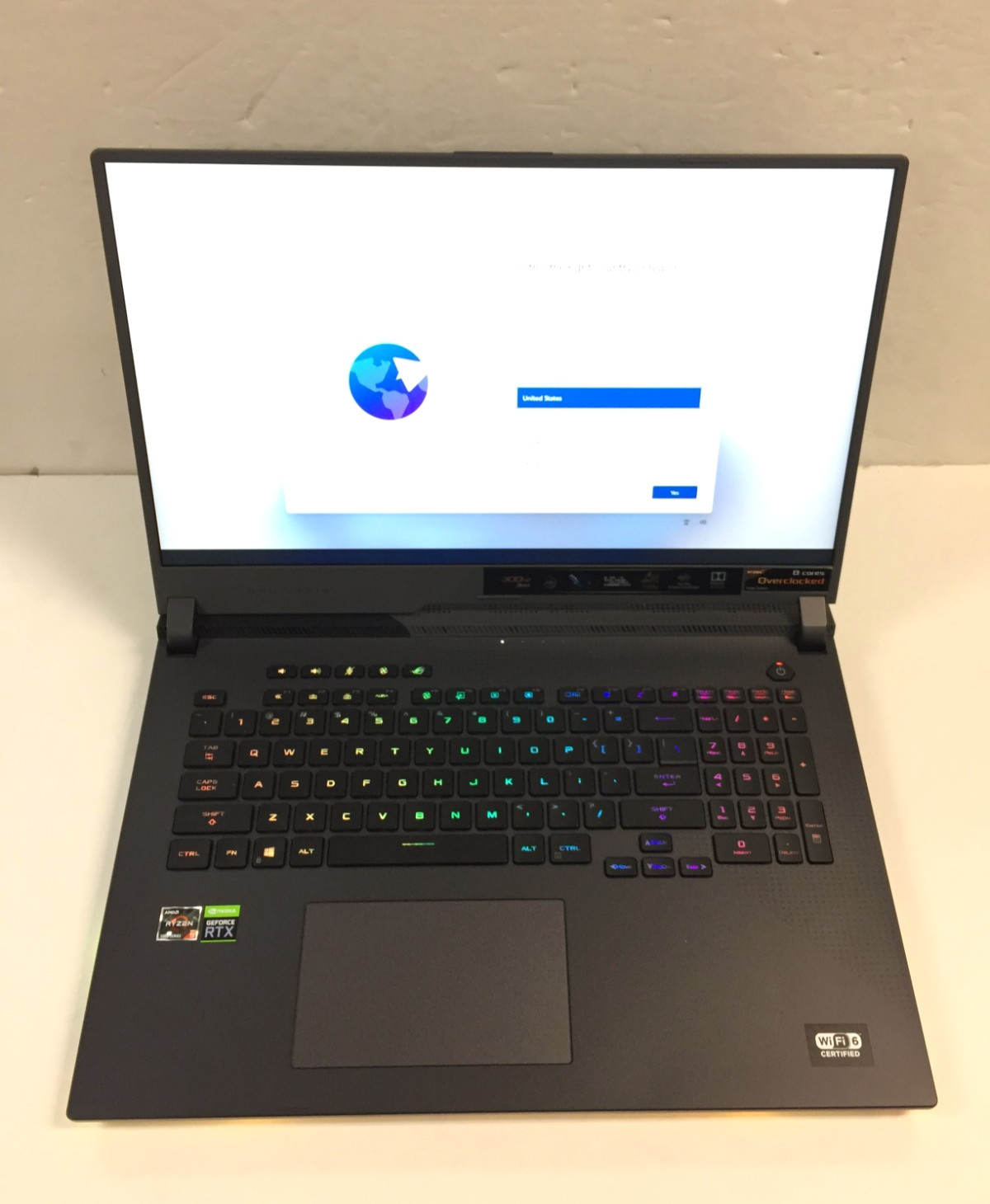 Asus Rog Strix G17 G713QR-ES96 17.3 Gaming Laptop/AMD R9 5900HX/RTX 3070/16G/1TB