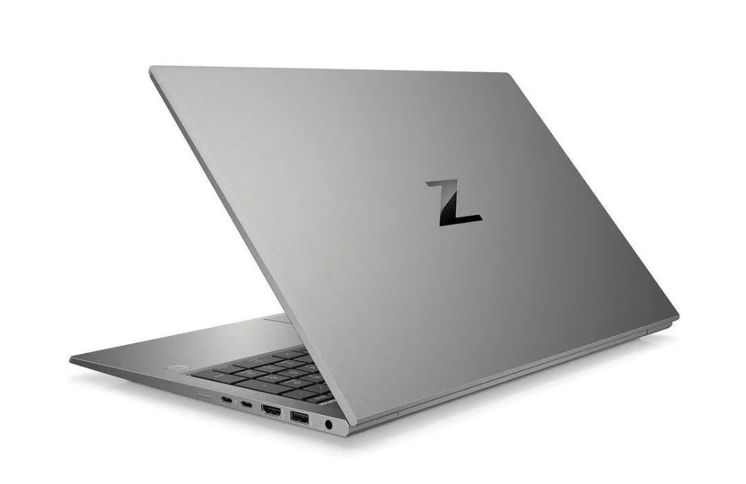 HP ZBook Studio G7 i7 2.7GHz 15″- 32GB RAM- 1TB SSD – Grade C Low Battery Health