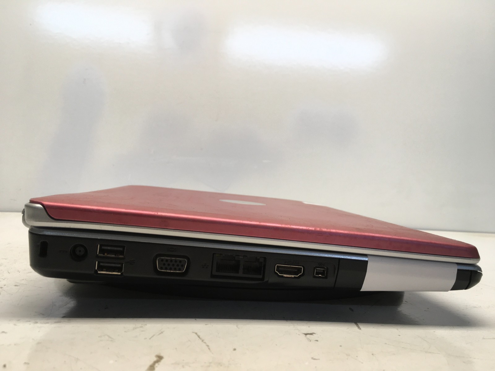 Dell Inspiron 1525 Intel Core 2 Duo 06FD 2GHz 4 GB NO HDD READ