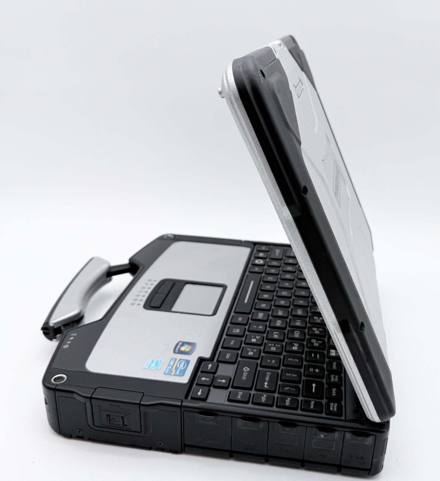 Panasonic Toughbook CF-31 MK2 – 300GB HDD- (Touch / Core i5-2520M / 8GB/ DVD