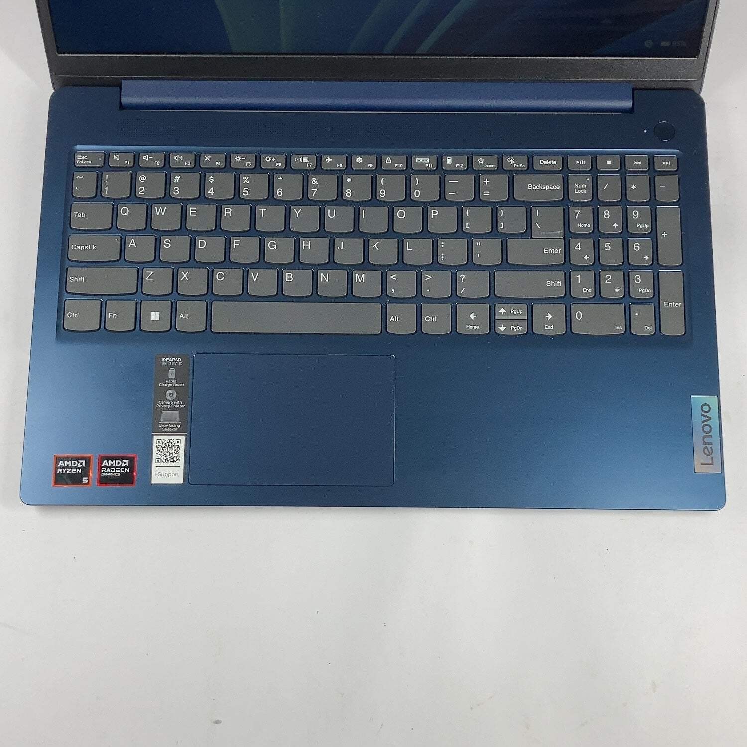 Lenovo IdeaPad Slim 3 15.6″ Ryzen 5 40 2.8GHz 8GB RAM 512GB SSD NO CHARGER