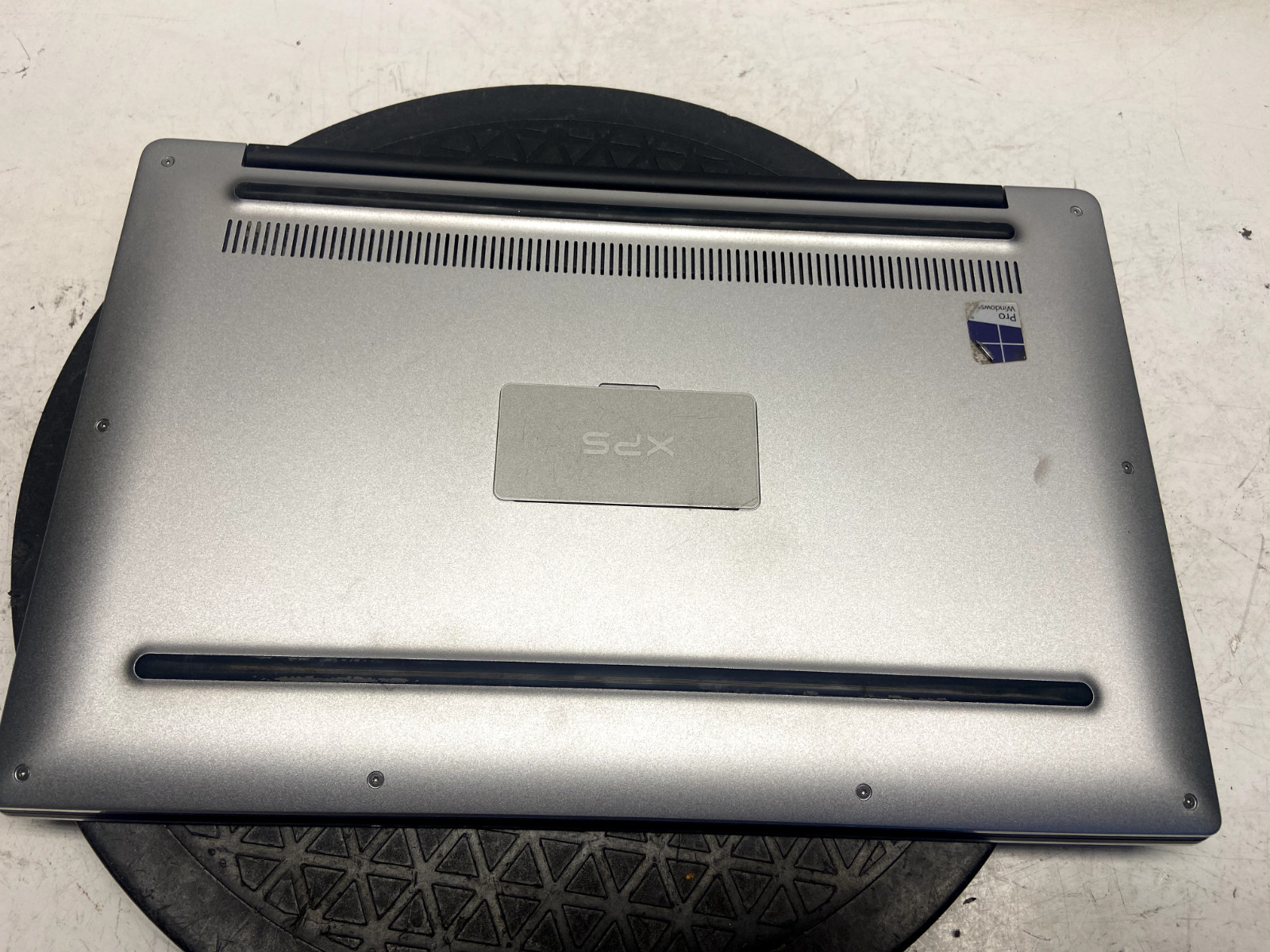 Dell XPS 13 9360 Intel Core i5-7200u 2.5GHz 8GB 128GB SSD Windows 10