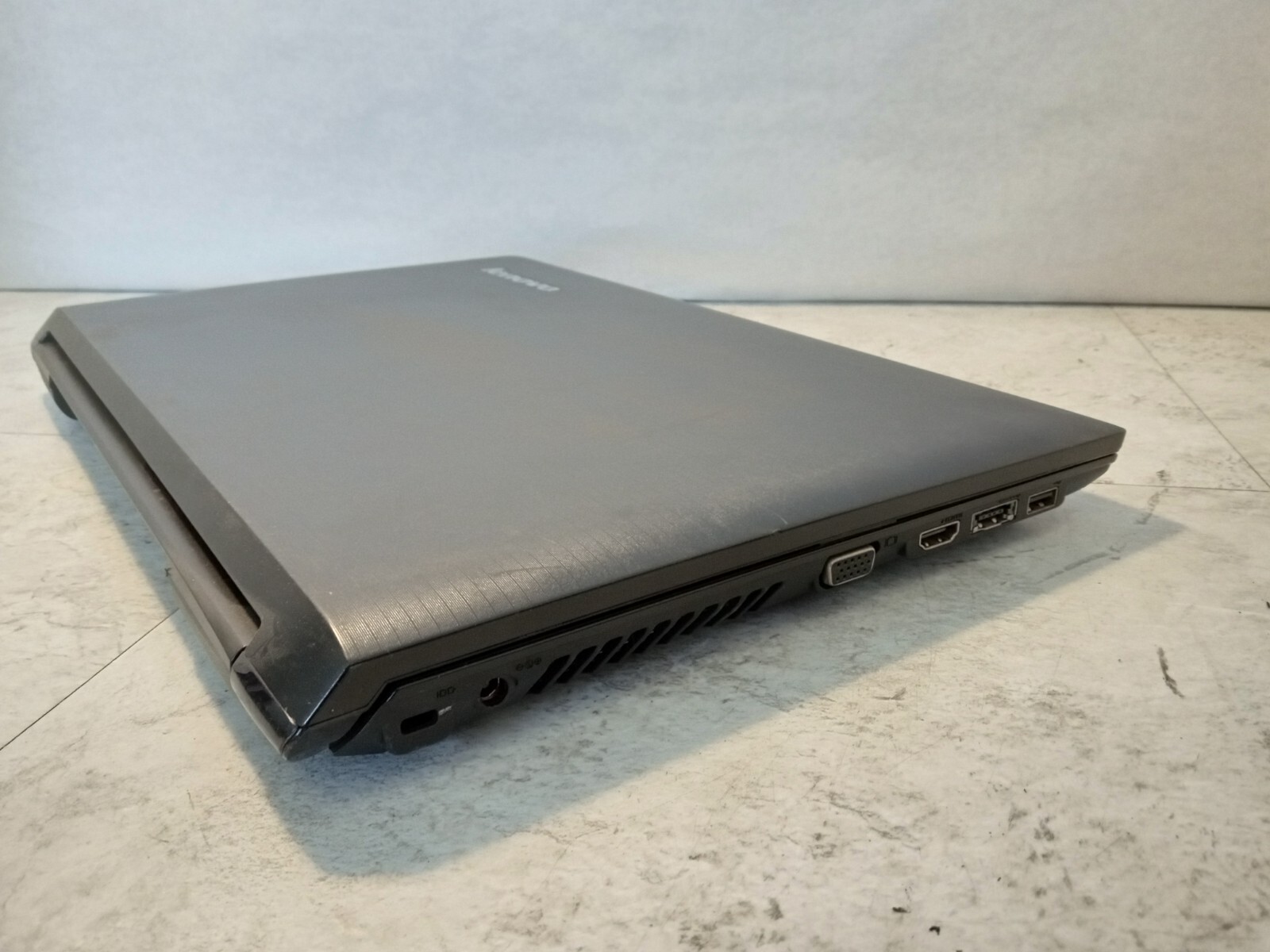 Lenovo B575-1350 15.6″ Laptop AMD E-450 Radeon HD Graphics *READ -FM