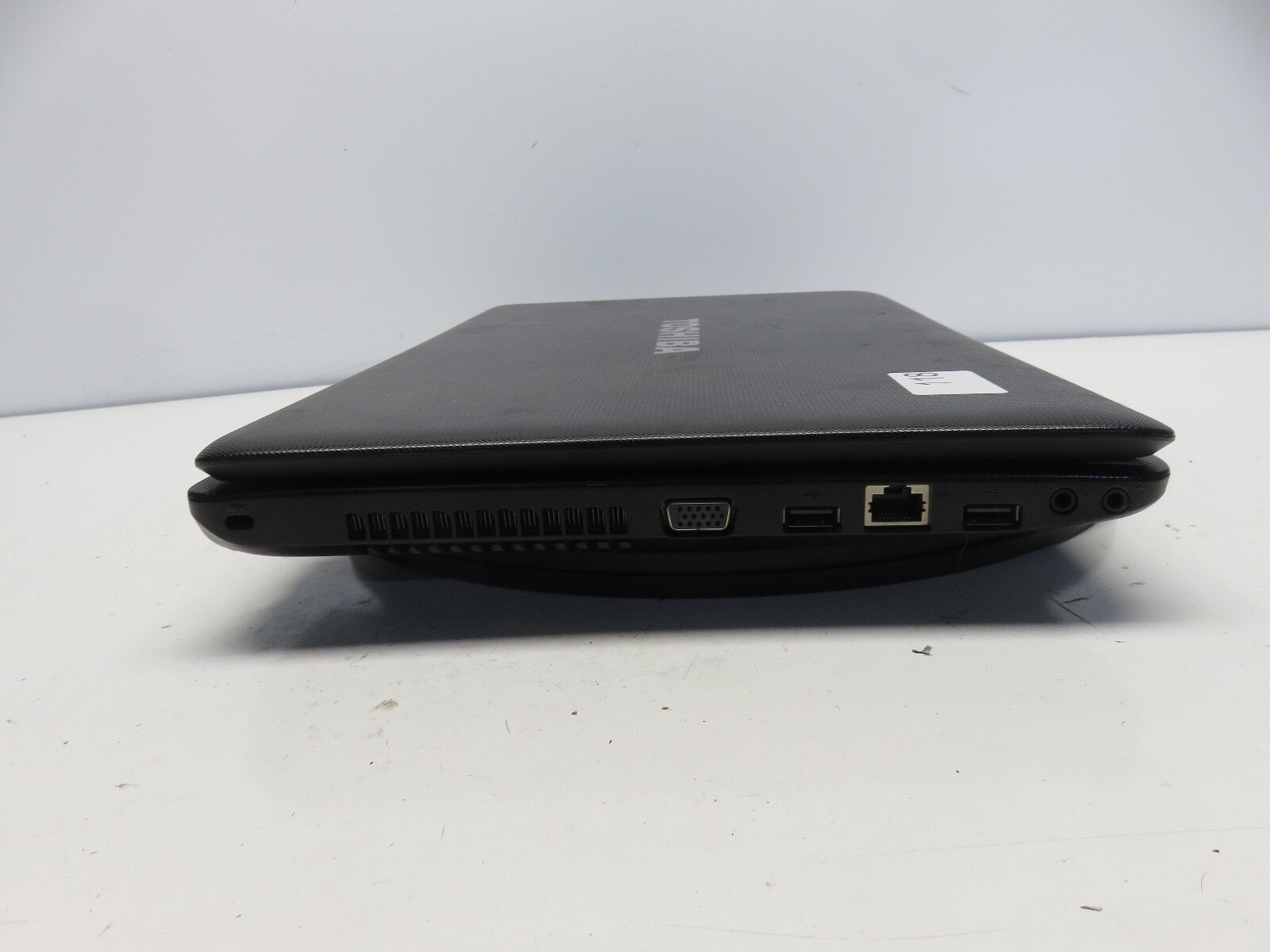 Toshiba Satellite C650D AMD C-50 1GHz 3072 MB NO HDD No Batt