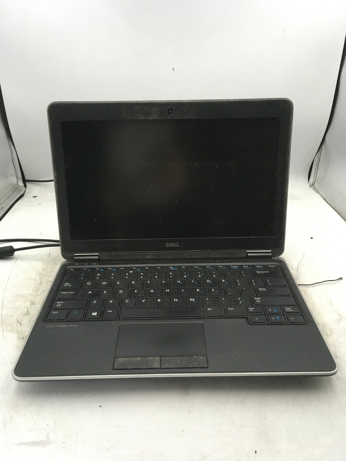 DELL LATITUDE E7340 – FOR PARTS/REPAIR – INTEL i7-1365U – 4GB RAM – READ DESC-BB