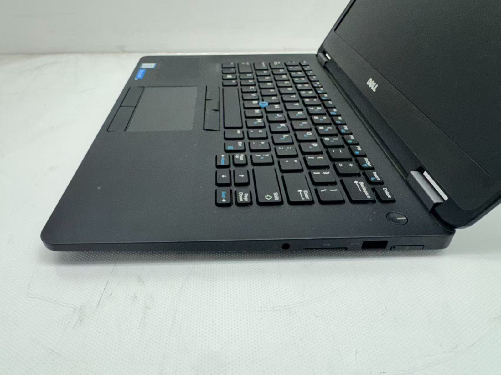 Dell Latitude E7470 14″ i5-6300U@2.4GHz 16GB RAM NO SSD *READ*