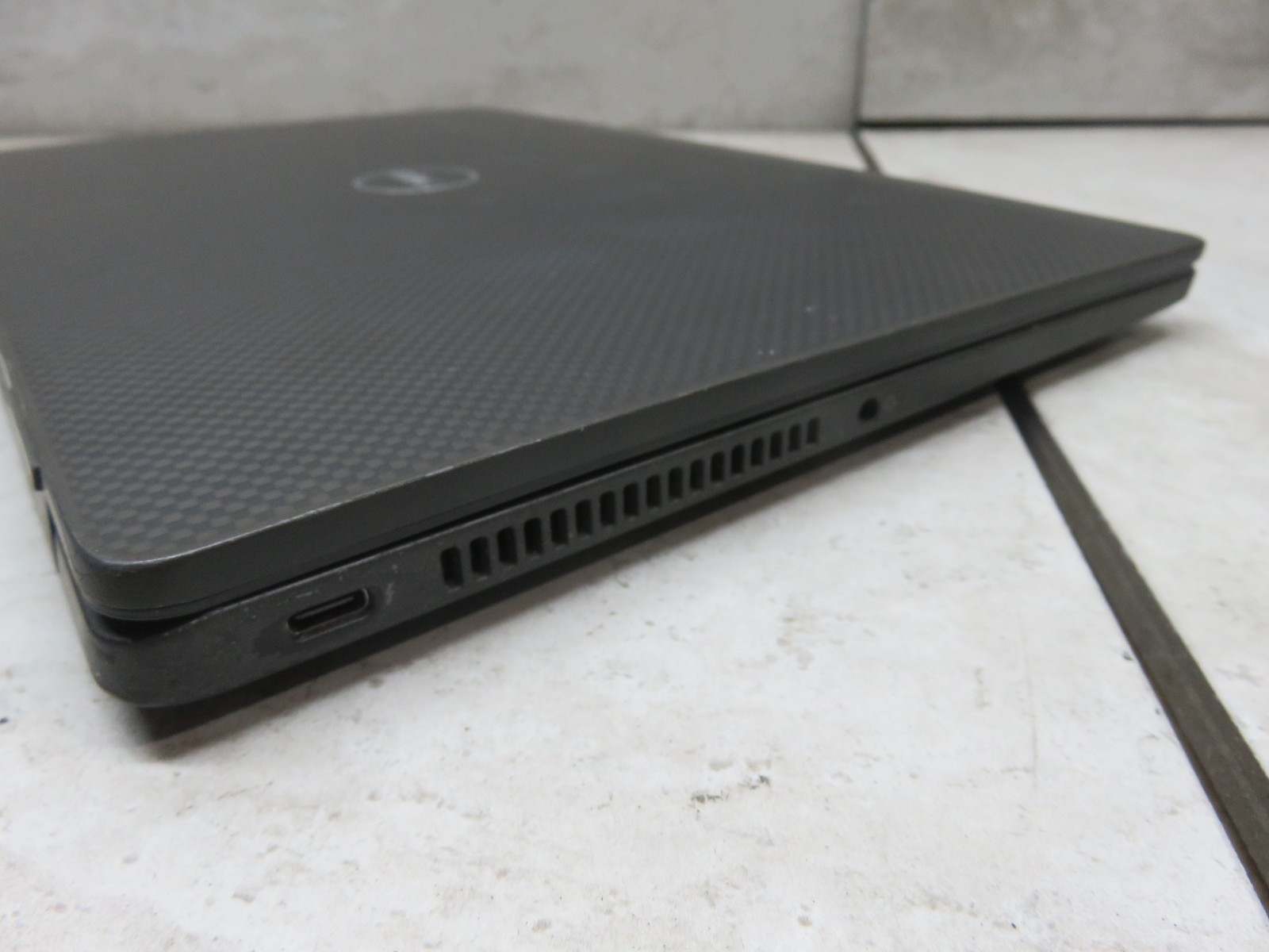 Dell Latitude 7320 13.3″FHD TOUCH i7-1185G7 3GHz 16GB 256GB SSD Windows 11 Pro