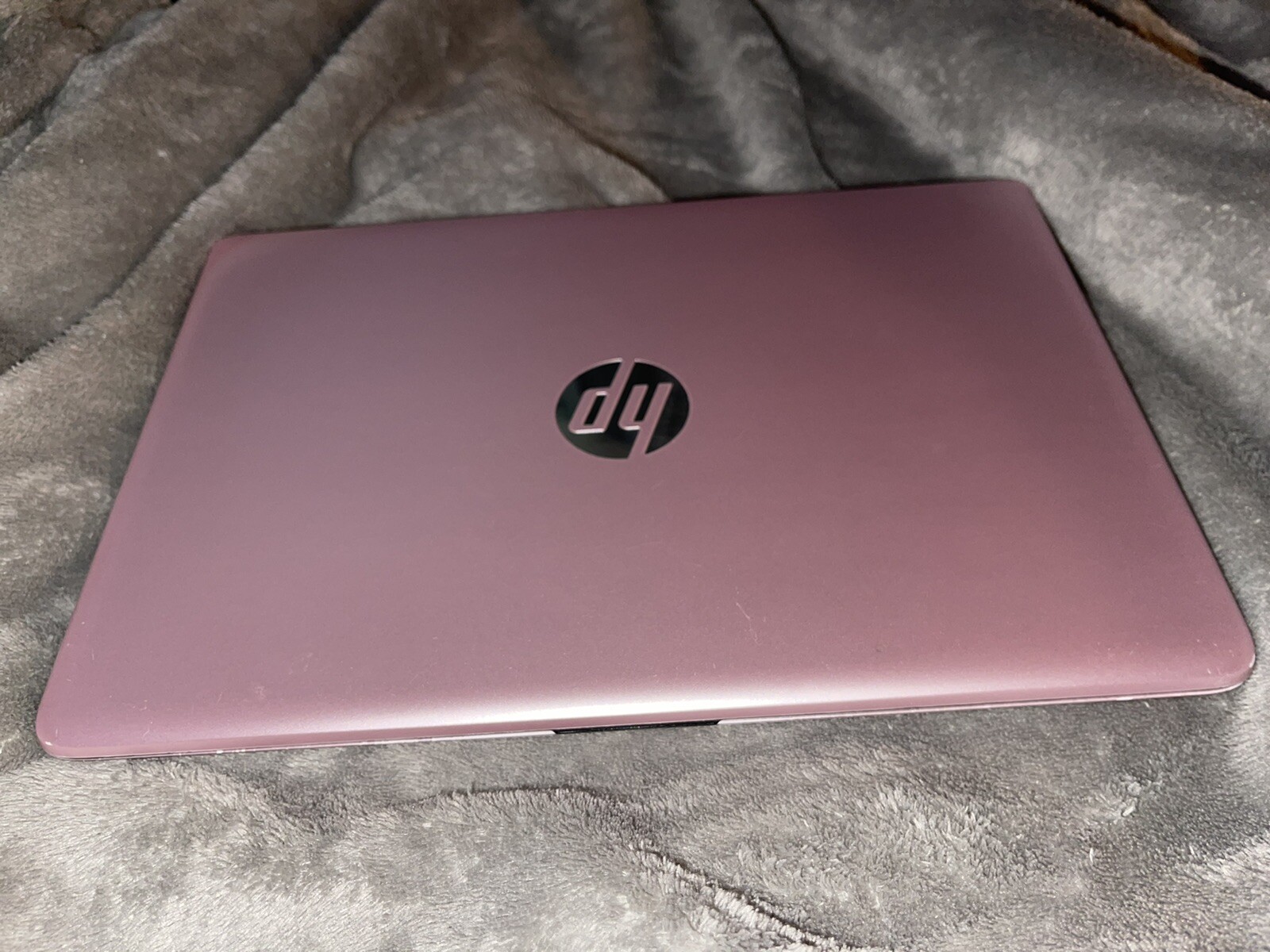 HP Stream 14-cb172wm 14″ (64 GB, Intel Celeron N4000, 1.10 GHz, 4 GB) Laptop…