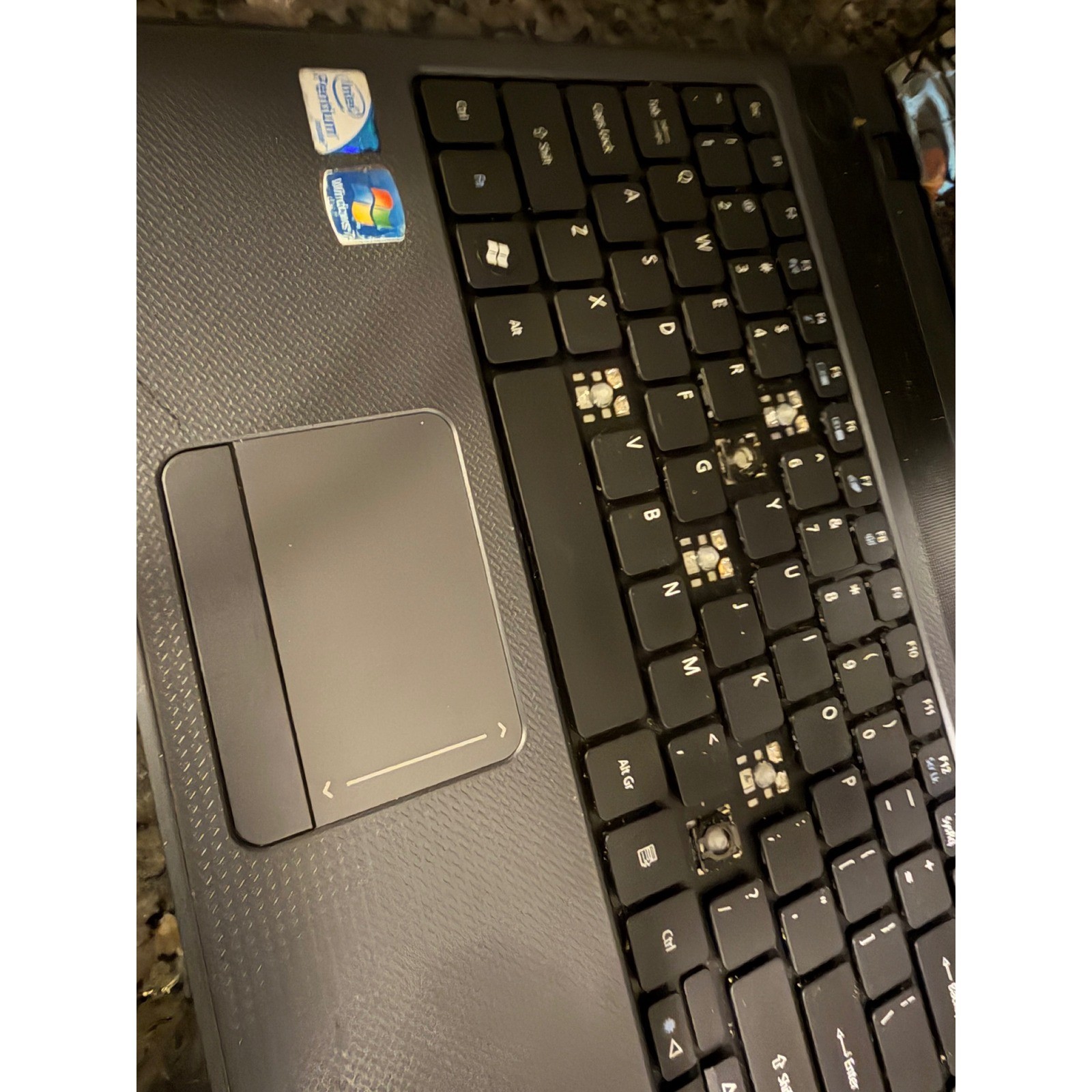 Acer Aspire 5733Z-4633 Laptop 15.6in Intel Pentium P6200 4GB RAM 500GB HDD Parts