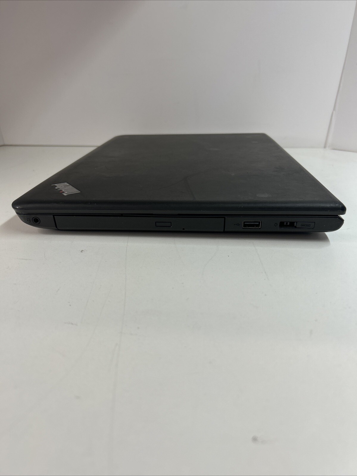 Lenovo ThinkPad E550 15.6″ i5-5200U 4GB RAM 120GB HDD Win 11 Pro