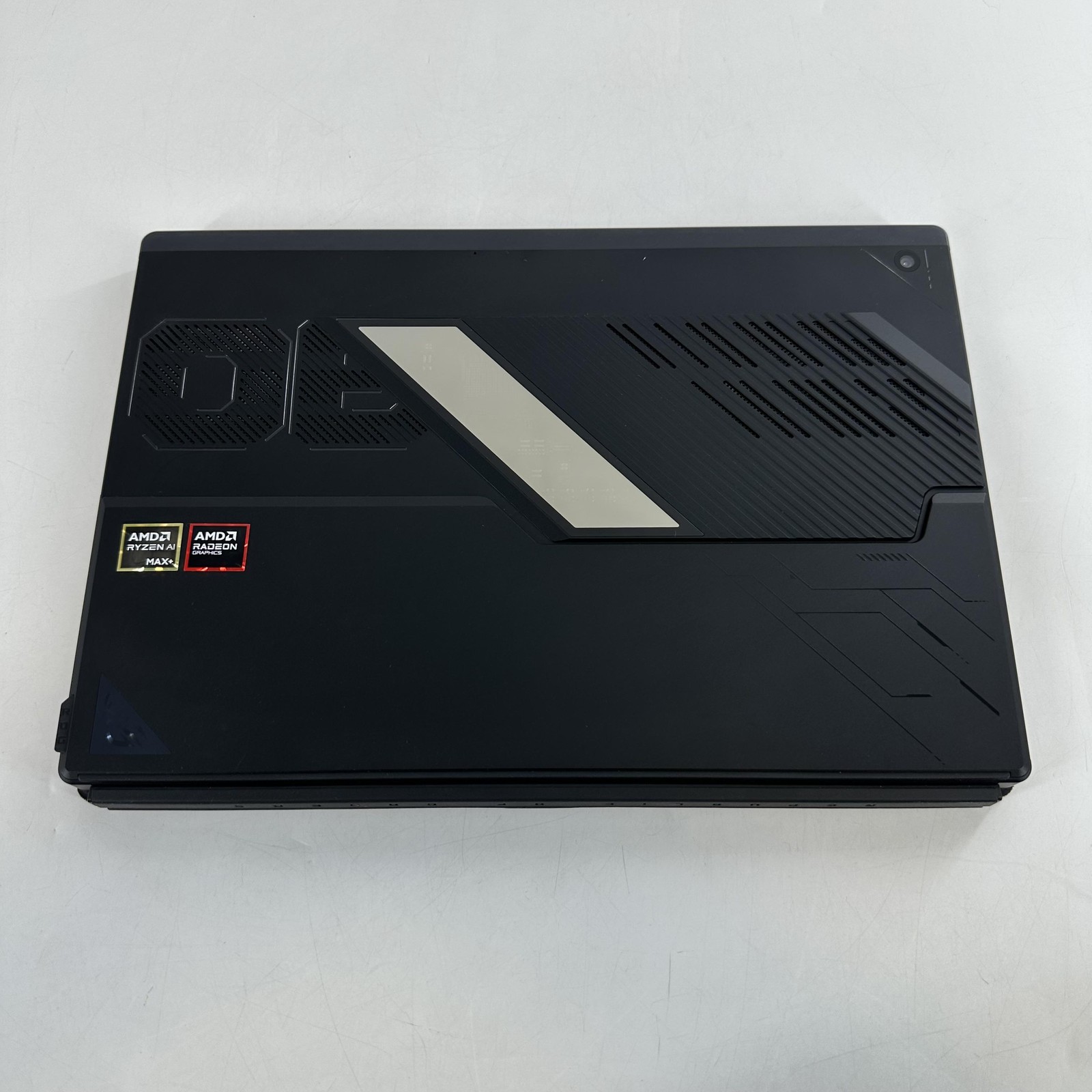 Asus ROG Flow Z13 GZ302 13 180Hz QHD+ TOUCH 3.GHz RYZEN AI MAX+ 395 32GB 1TB SSD