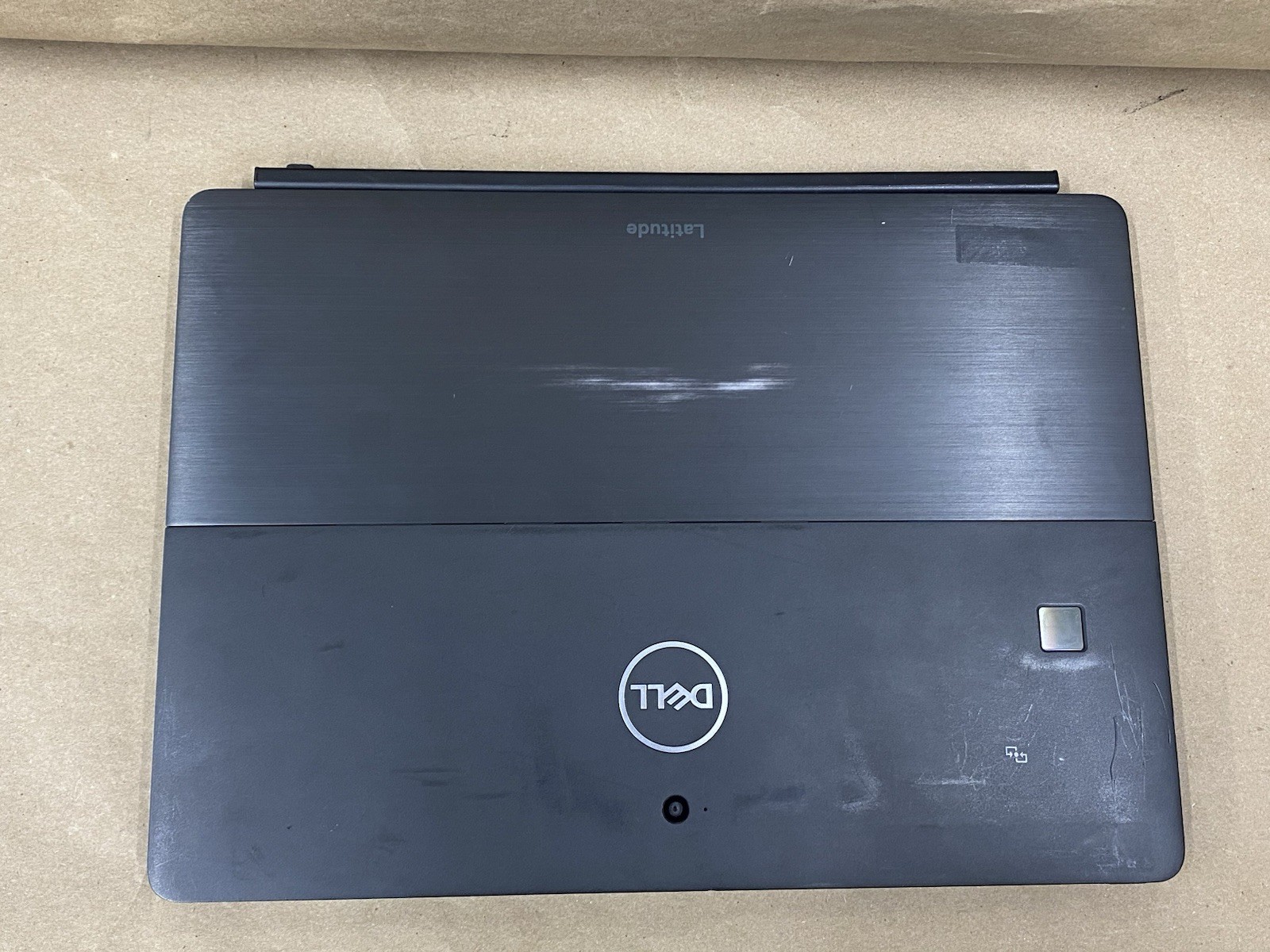 Dell Lat.5290 2in1 – 12″ FHD – Touch – i5-8350U – 8GB – 128GB – Win 10 – READ