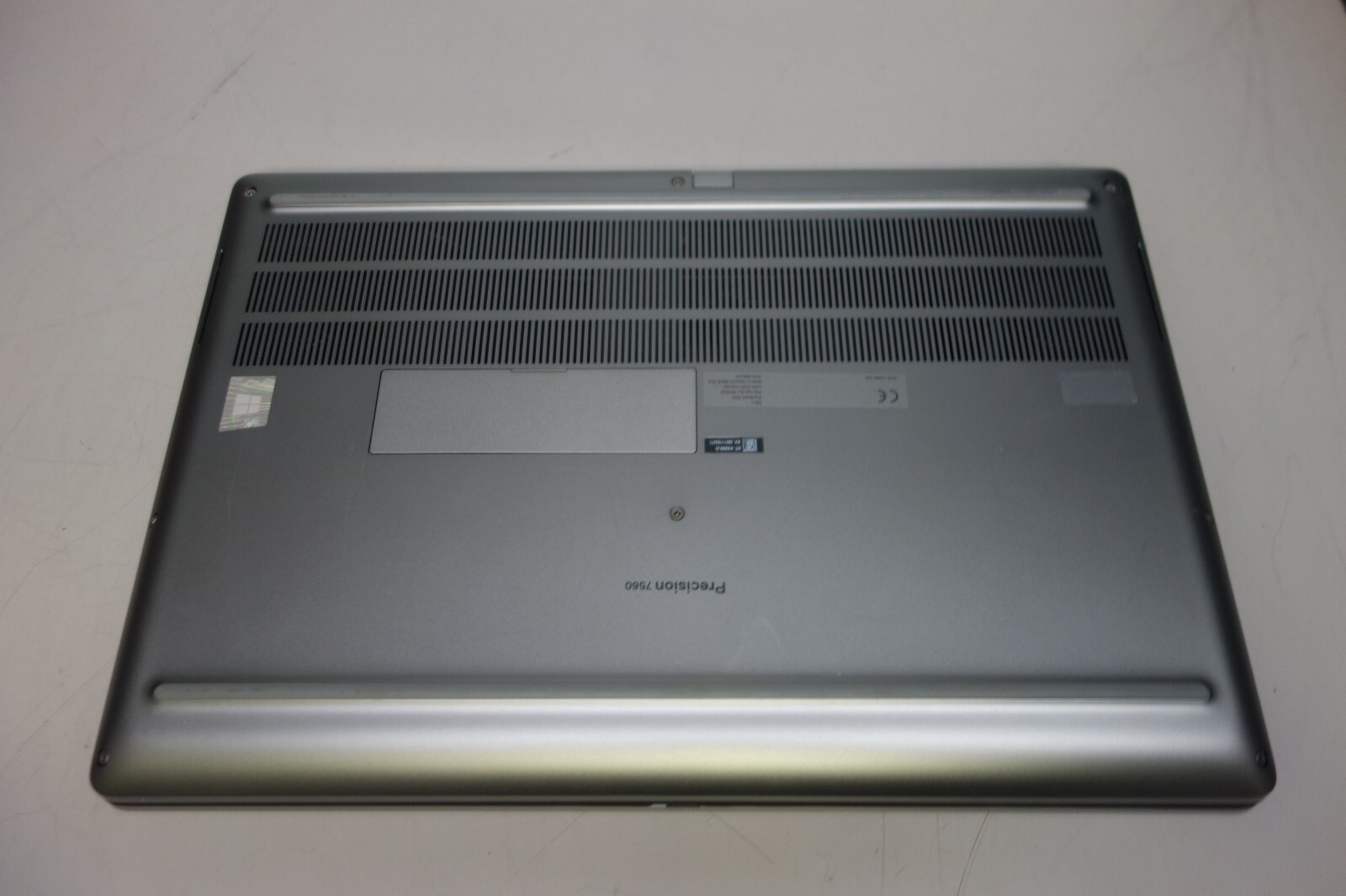 DELL PRECISION 7560 15.6″ i5-11500H 2.9GHz 32GB/512GB Laptop[No OS][ADMIN/BIOS]