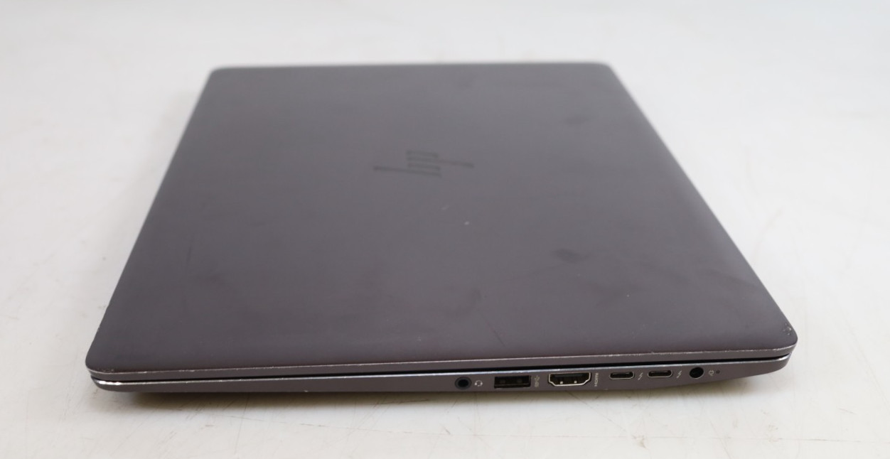 HP ZBook Studio G4 15.3″ Intel i7-7700HQ 8GB DDR4 256GB SSD No COA OS