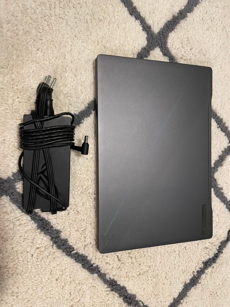 Asus ROG Zephyrus G15 GA503Q 15.6″ Ryzen 9 5900HS 16GB RAM 1TB GeForce RTX 3070
