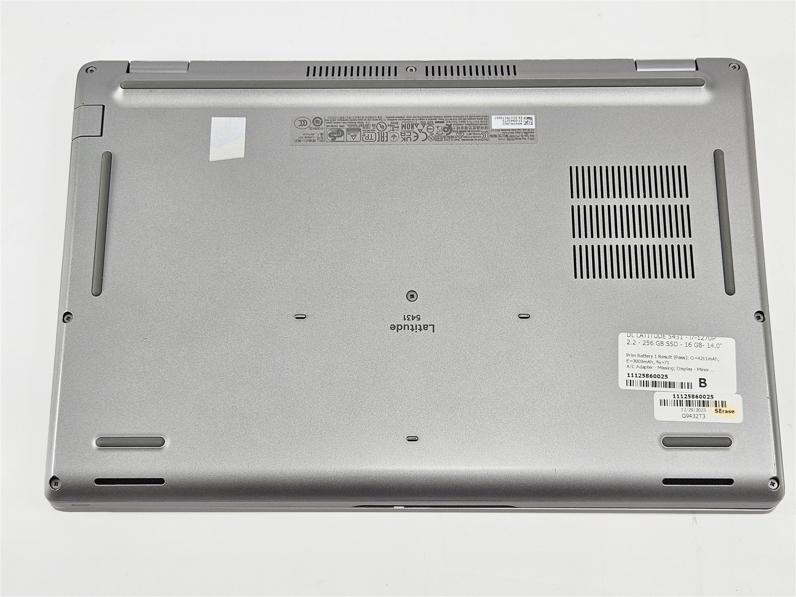 Dell Latitude 5431 14″ i7-1270P 16GB RAM 256GB SSD Iris Xe Gray Laptop