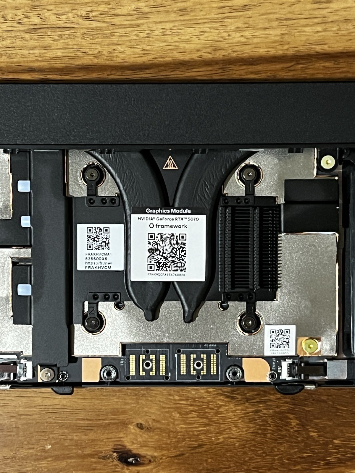 Framework 16, Ryzen 7 7840HS, RTX 5070, 2nd Gen Gsync Display, 1TB SSD, 32GB RAM