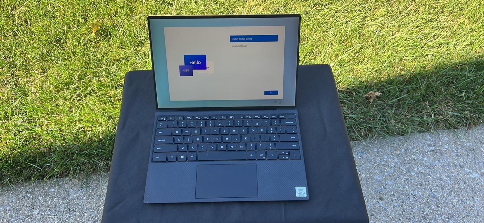 Dell XPS 9300 Laptop 13.4″ FHD+ (Non-Touch) / i3-1005G1 / 8GB LPRAMX / 256GB SSD