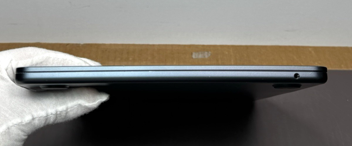 Apple Macbook Air 13.6″M2 Midnight 256GB SSD 16GB, 99% battery, MC7X4LL/A, A2681