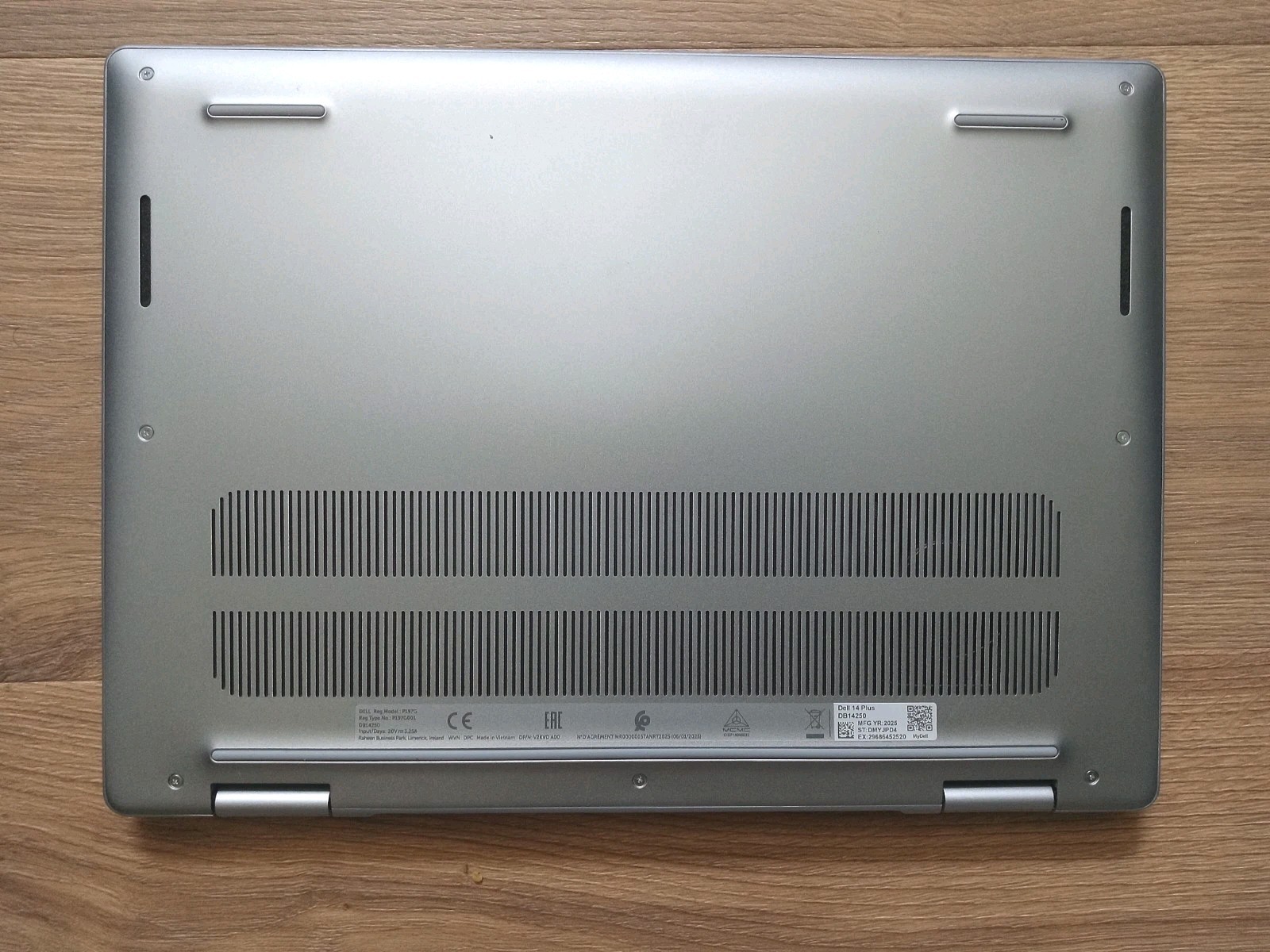 Dell 14 Plus DB14250 Ultra 7 258V 32GB 1TB SSD 14″ 2.5K Win11 Laptop