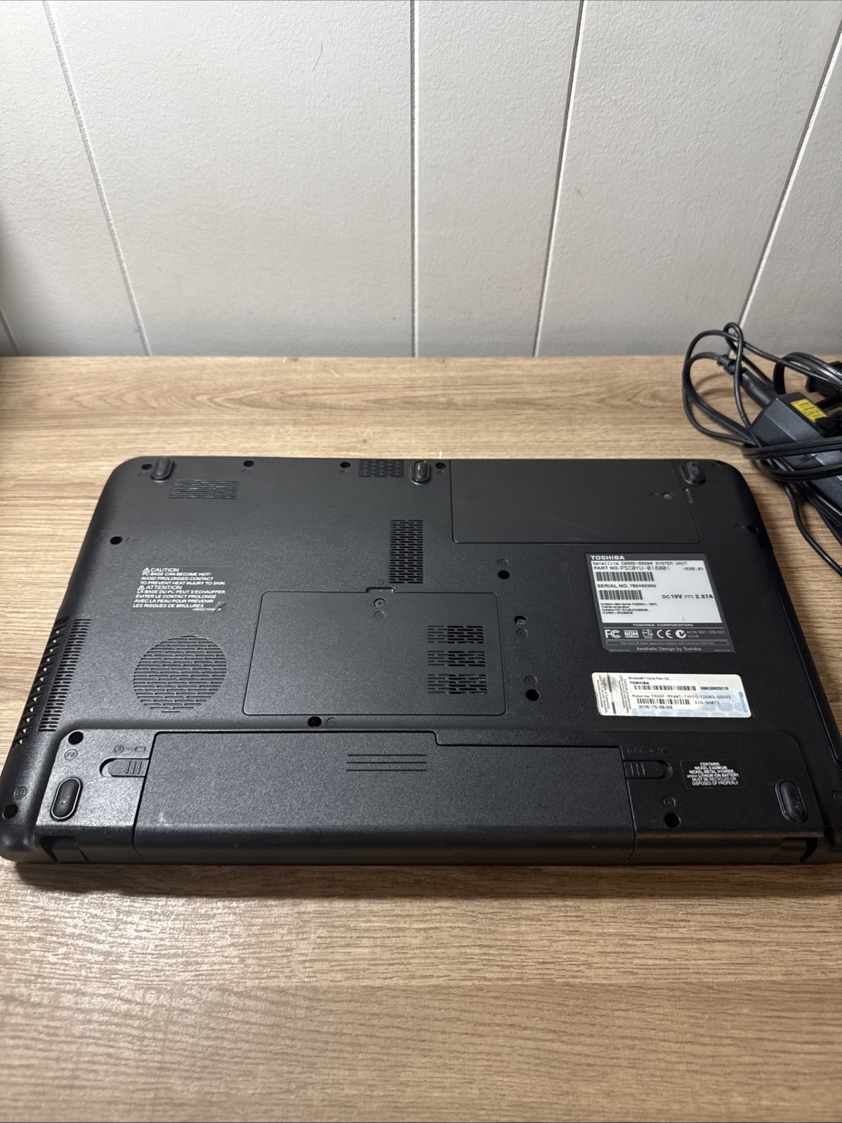 Toshiba Satellite C655D-S5200 15.6″ AMD C-50 1.00 GHz 6GB RAM 500GB HDD E5
