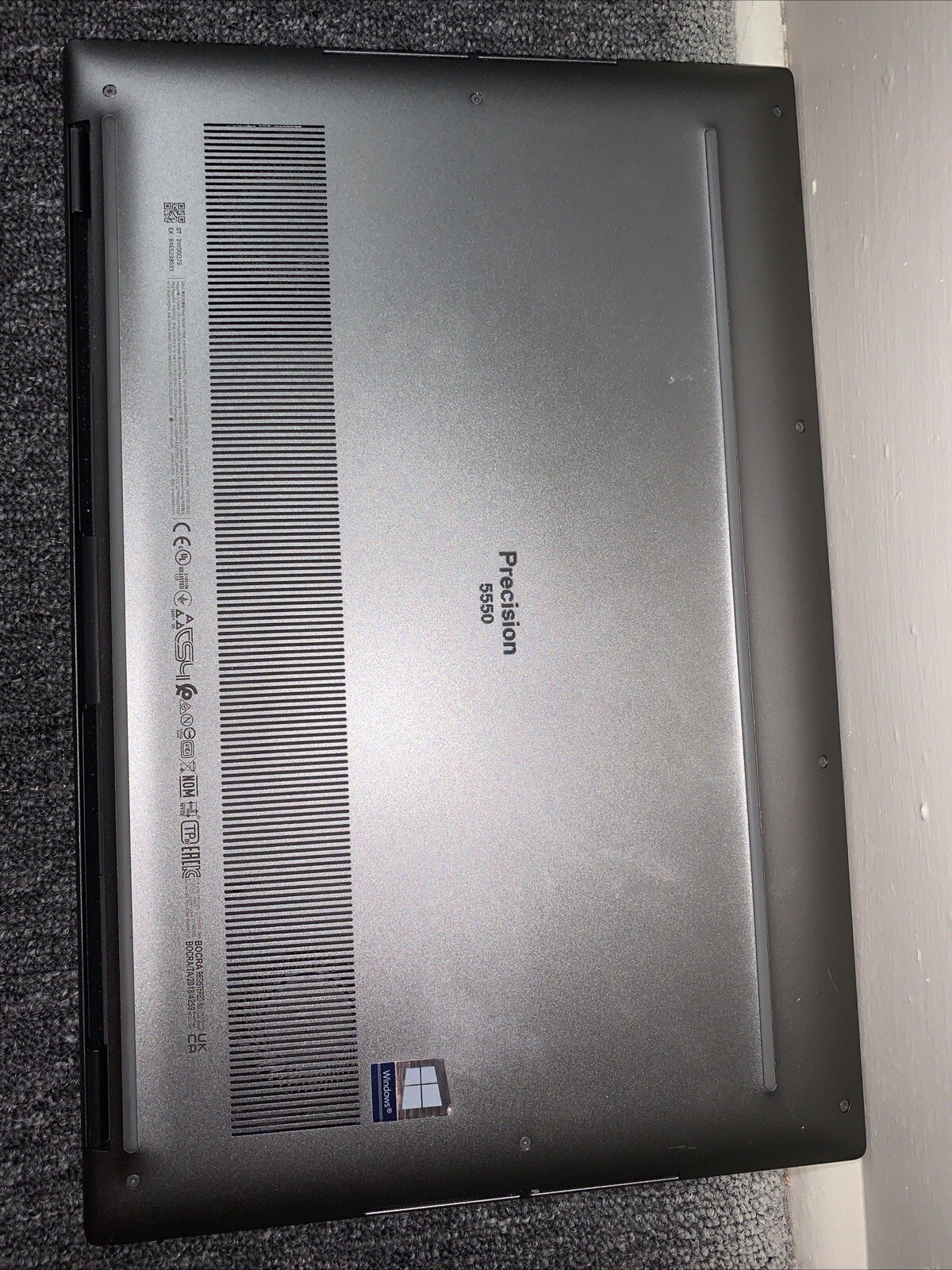 Dell Precision 5550 15.6″ (512GB SSD, Intel Core I5-10400H, 4.60GHz, 16GB…