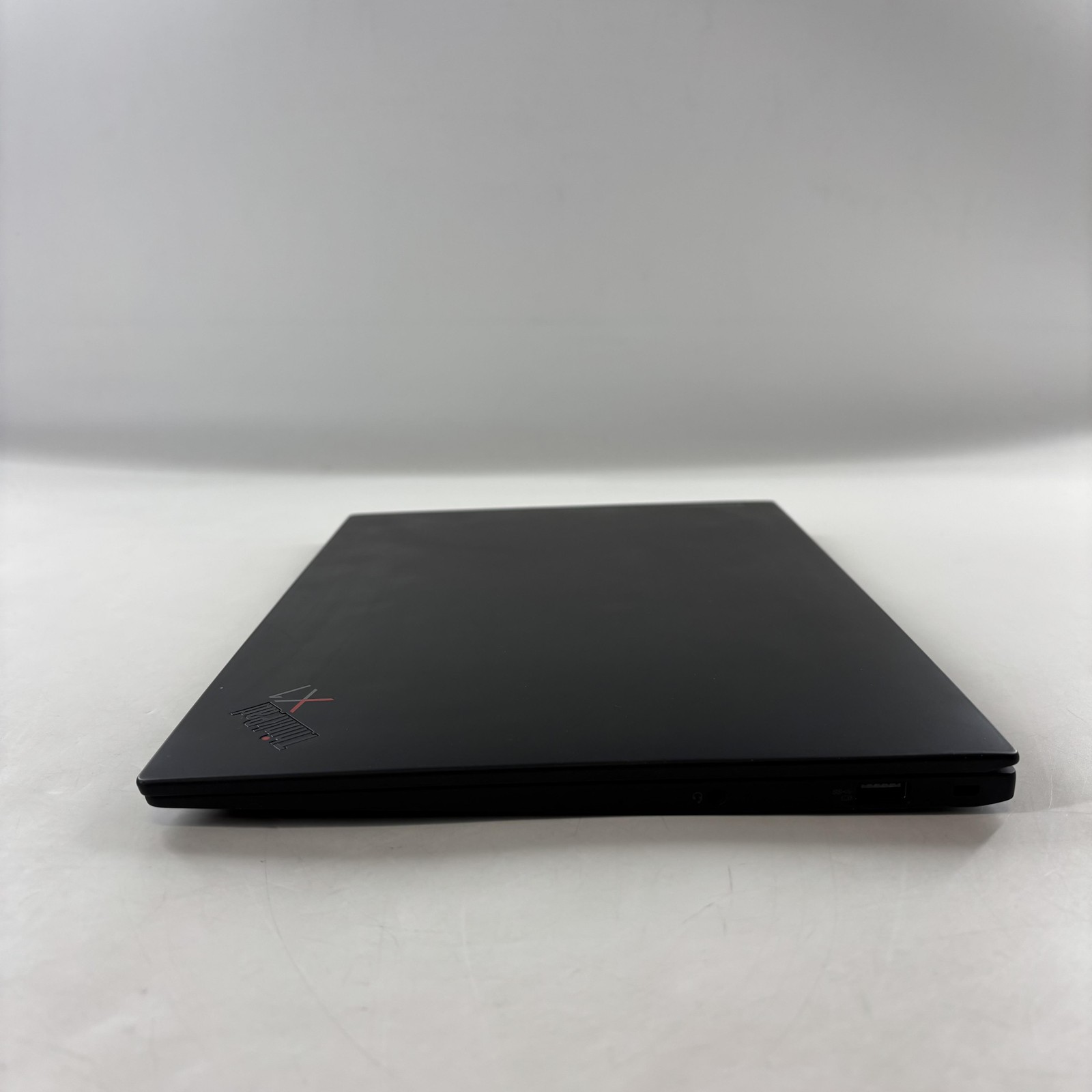 Lenovo ThinkPad X1 Carbon Gen 9 14 FHD+ i7-1185G7 3.00GHz 16GB 512GB SSD