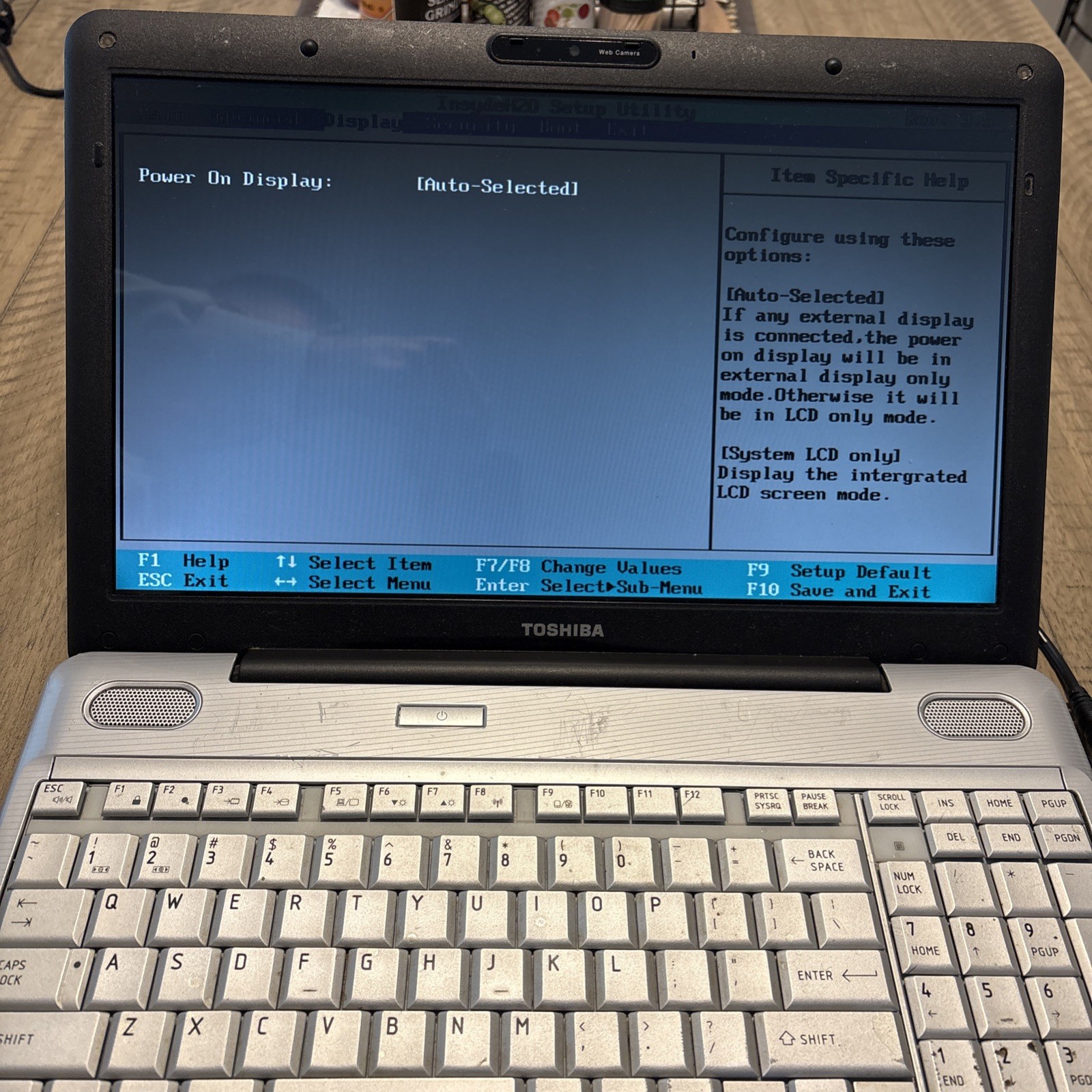 Toshiba Satellite L505-ES5018 Pentium dual Core T4400 2.20GHz Laptop