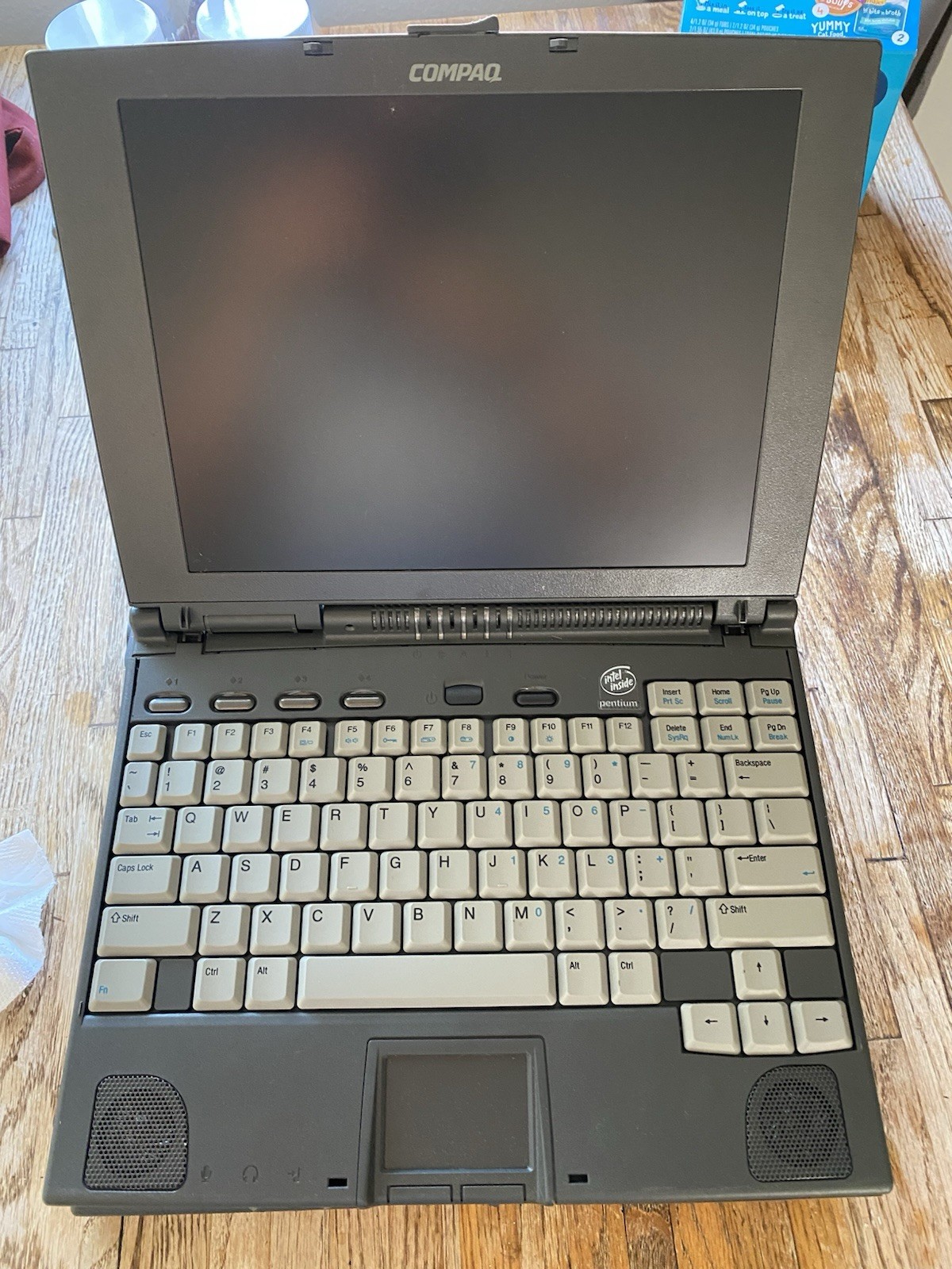 Lot of 7 Computer Laptops/Desktop for Parts/Repair Apple Ipad HP Dell Compaq