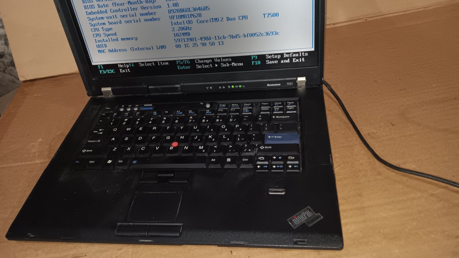 Lenovo ThinkPad R61 Laptop Intel C2D T7500 @ 2.20 GHz, 15.4″ LCD Screen 8932
