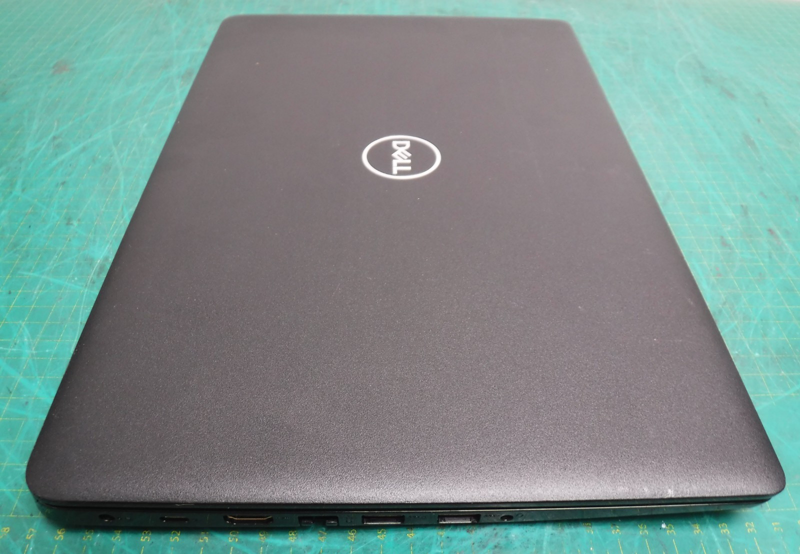 Dell Latitude 3500 Laptop i5‑8265U 8GB RAM 15.6″ No HDD/OS · Excellent Battery