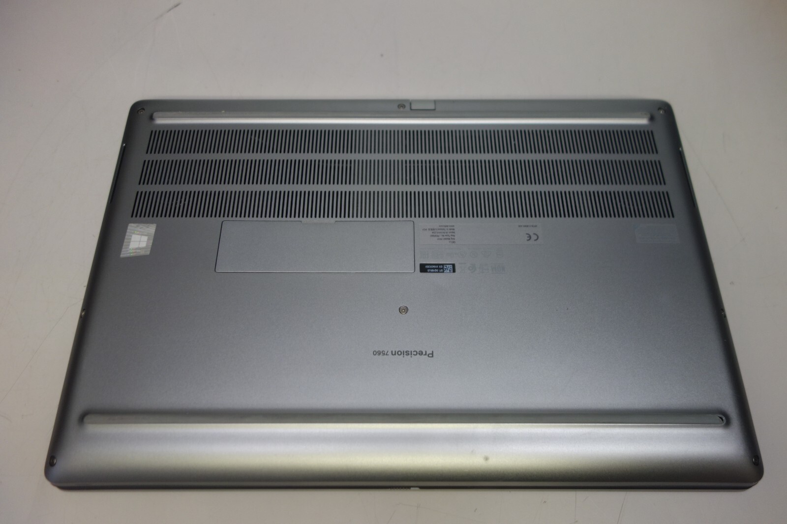 DELL PRECISION 7560 15.6″ i5-11500H 2.9GHz 32GB/512GB m2 SSD [NO OS] Laptop + AC