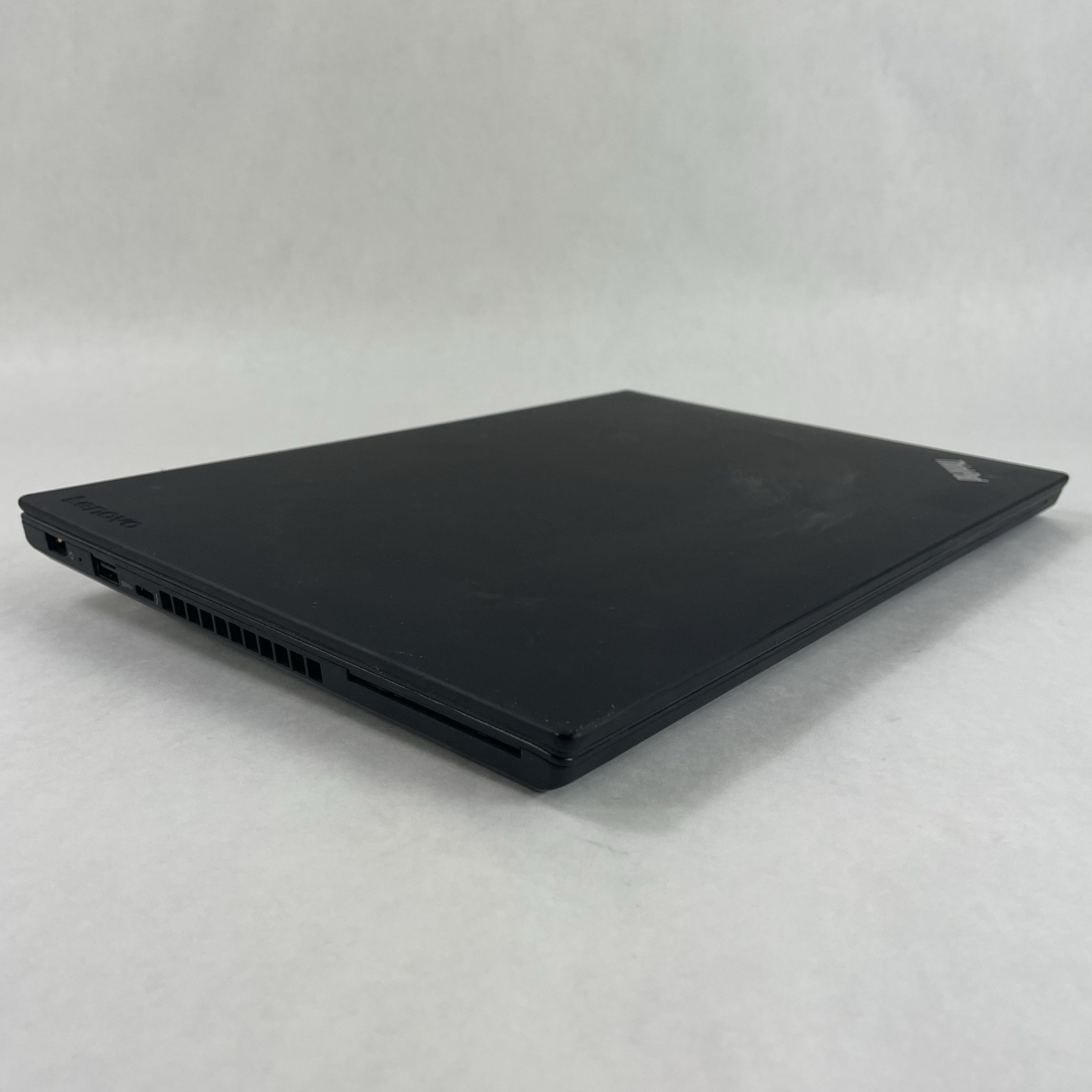 Lenovo ThinkPad T470 14″ i5-6300U 2.40 GHz 8 GB RAM No SSD/OS/AC