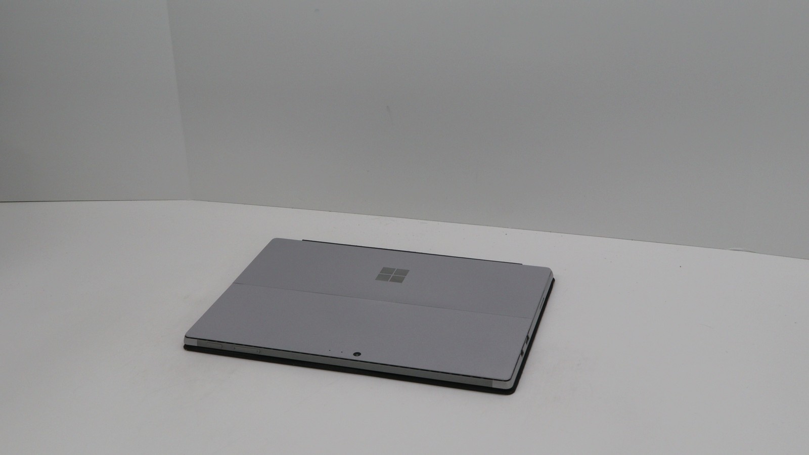 Microsoft Surface Pro 6 12 Core i5 8GB 128GB Silver 2018