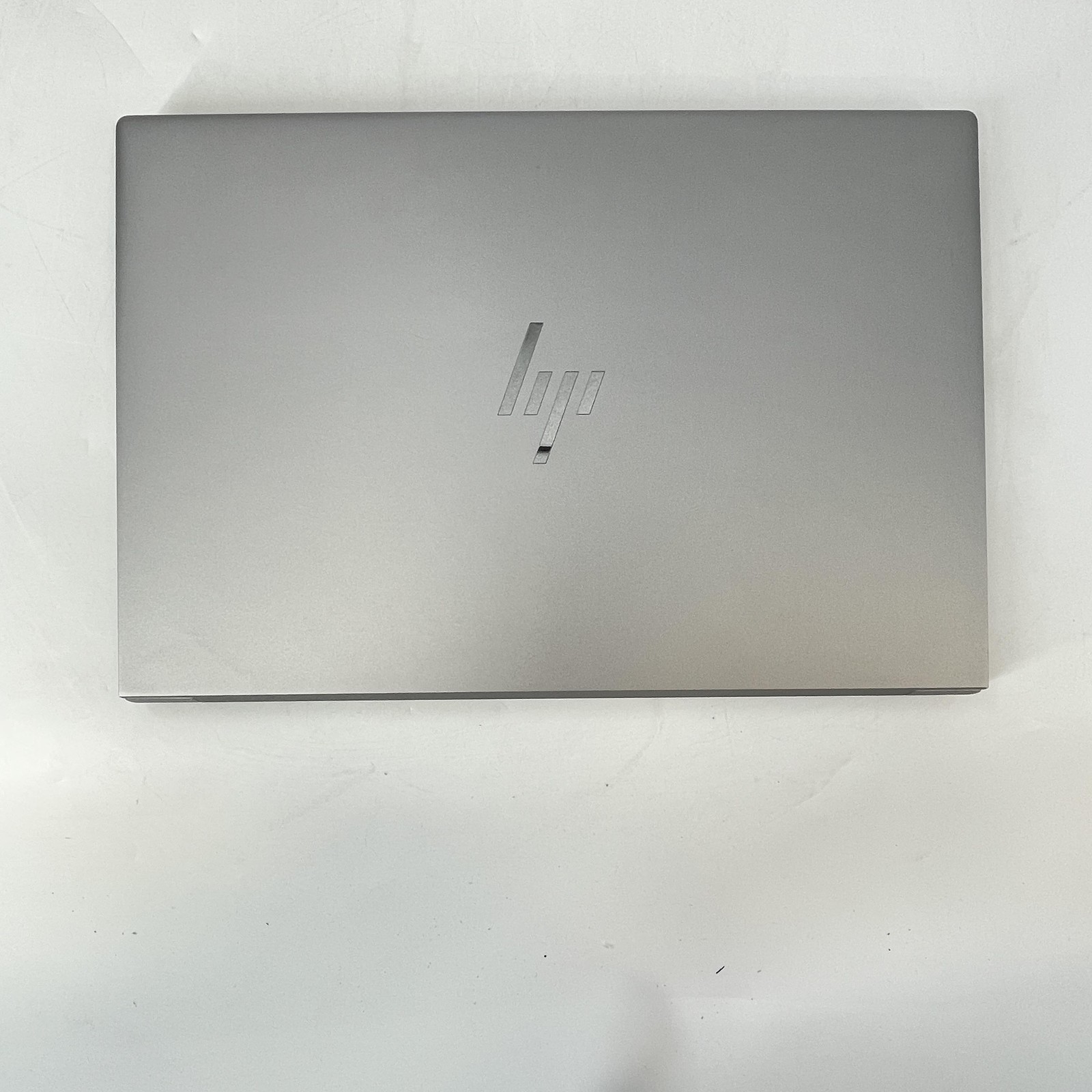 HP ZBook Studio 16 G10 UHD+ 2.4GHz i7-13700H 32GB 512GB RTX 2000 Ada BENT FRAME