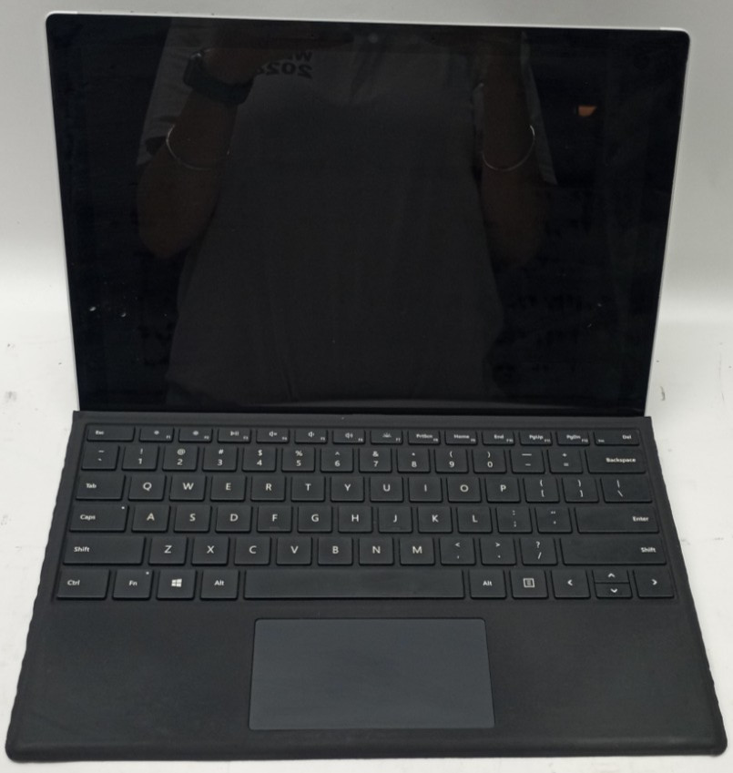 Microsoft Surface Pro 7 TOUCH i3-1005G1@1.20 4GB RAM 128GB NVMe Win11P +MC720*!