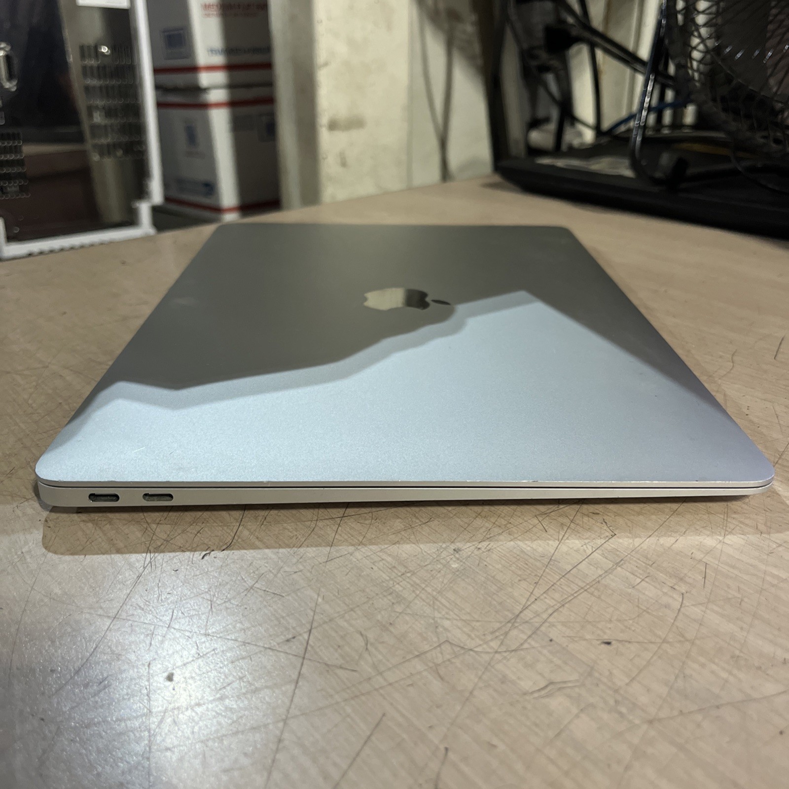 APPLE MACBOOK AIR 13″ SCISSOR, 2020 CORE I3-1000NG4 1.1GHZ 8GB RAM 256SSD