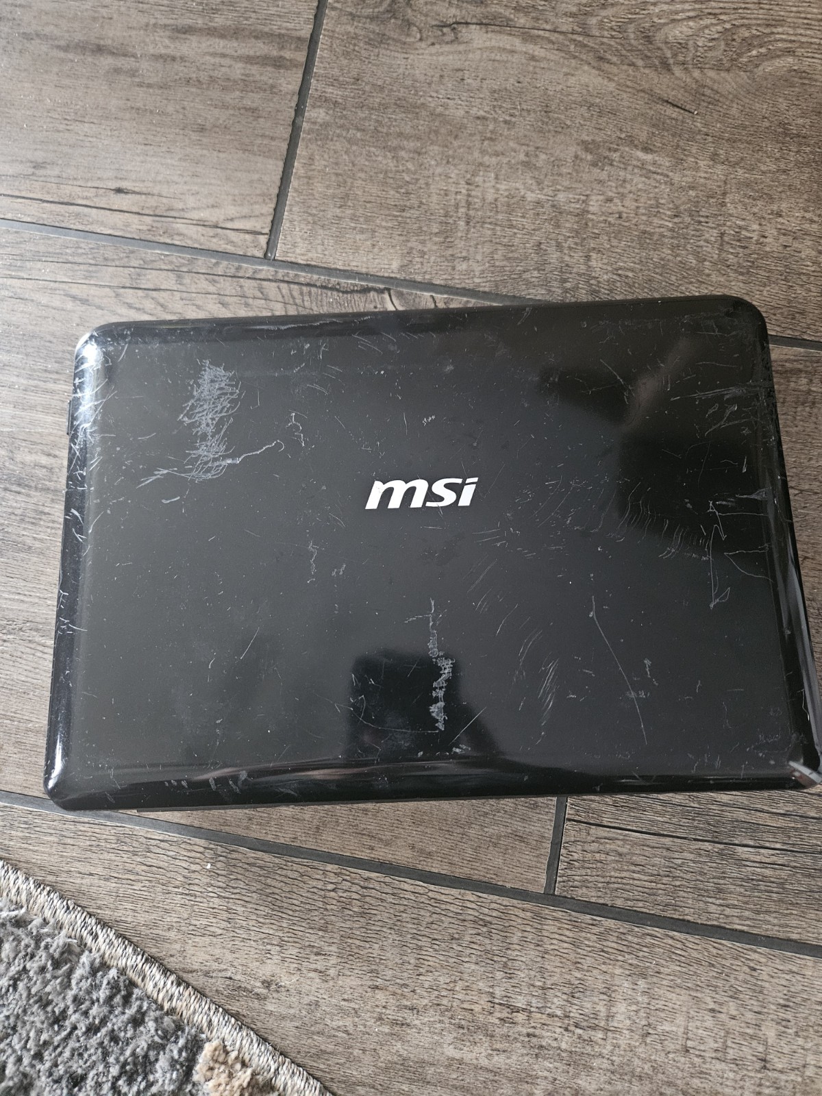 MSI U100 MS N011 LAPTOP Notebook – INTEL ATOM – 10″ – FOR PARTS ONLY