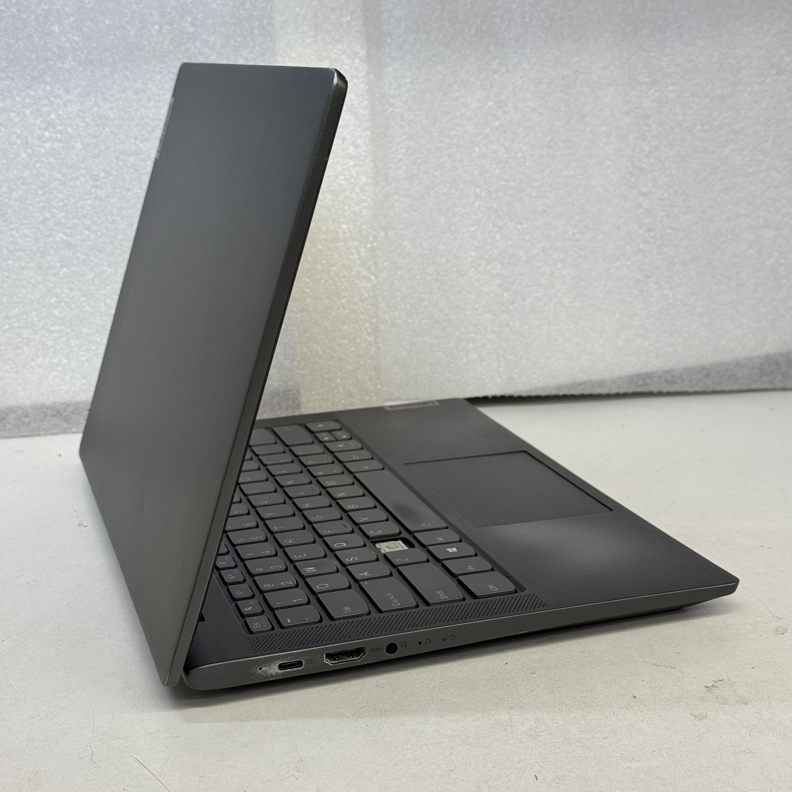 Lenovo IdeaPad 5 15ARE05 Ryzen 5 4500U @2.30Ghz 16GB RAM 512GB SSD Win11H #TP57