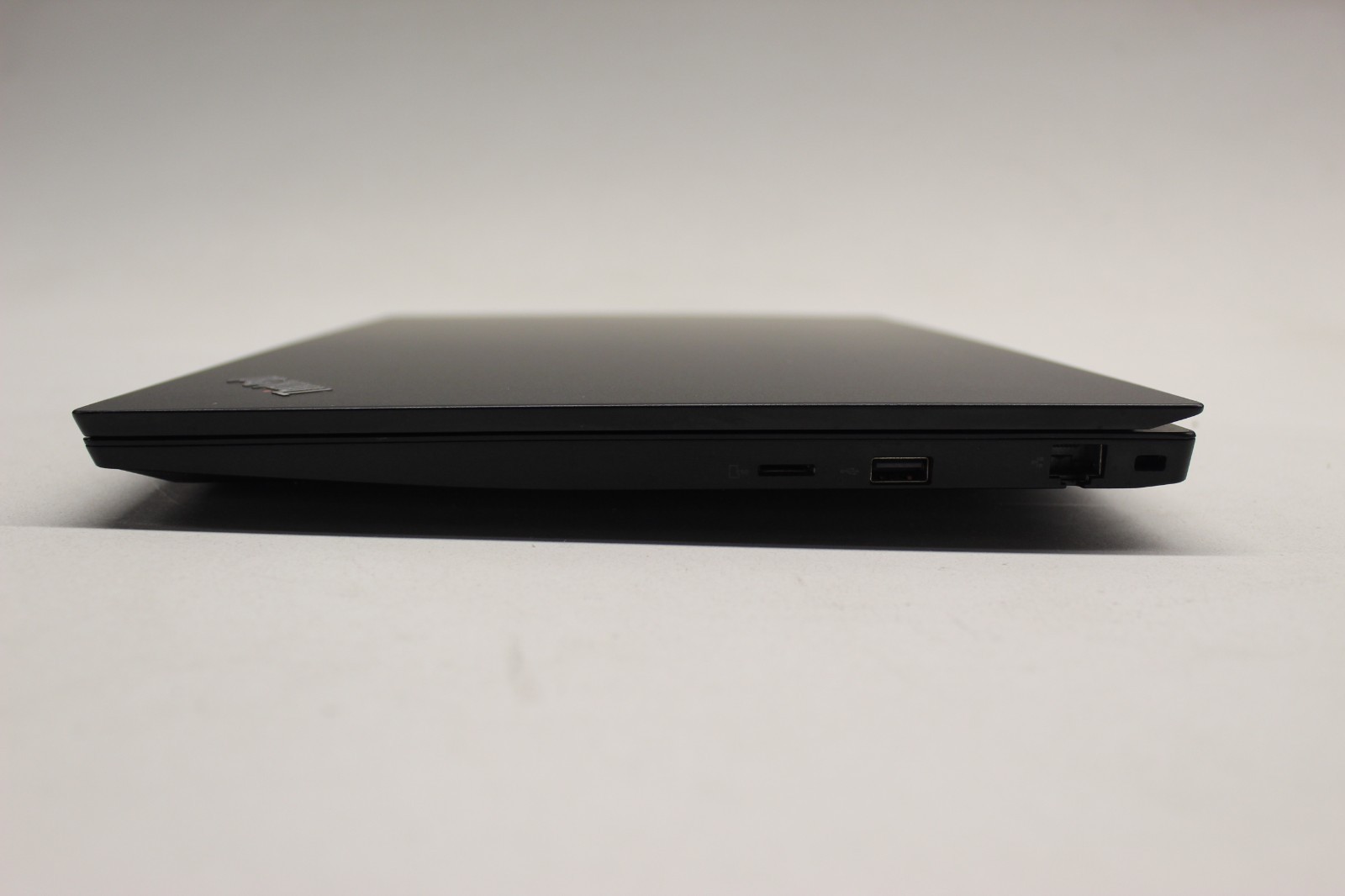 Lenovo Thinkpad E590 I7-8265U 256GB NvME SSD 16GB DDR4 Win11Pro