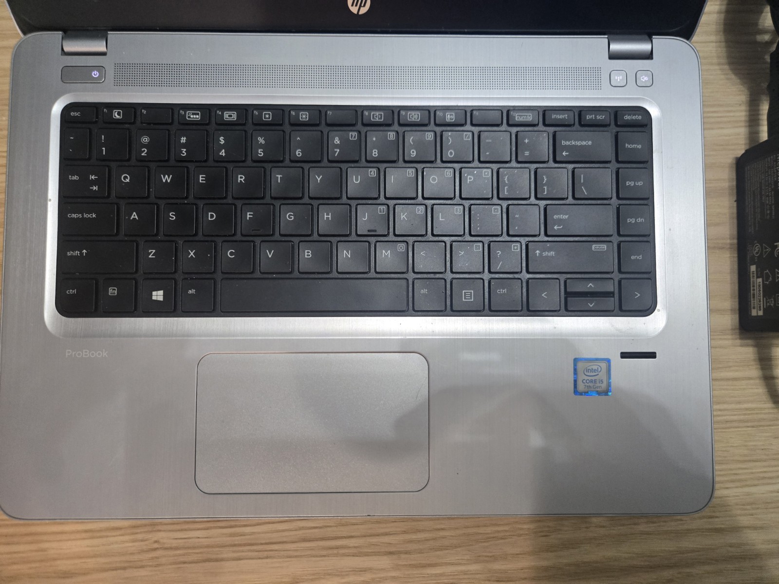 HP ProBook 440 G4 Core i5-7200U @ 2.50 GHz 8 GB Ram 256GB SSD Win 10 Pro