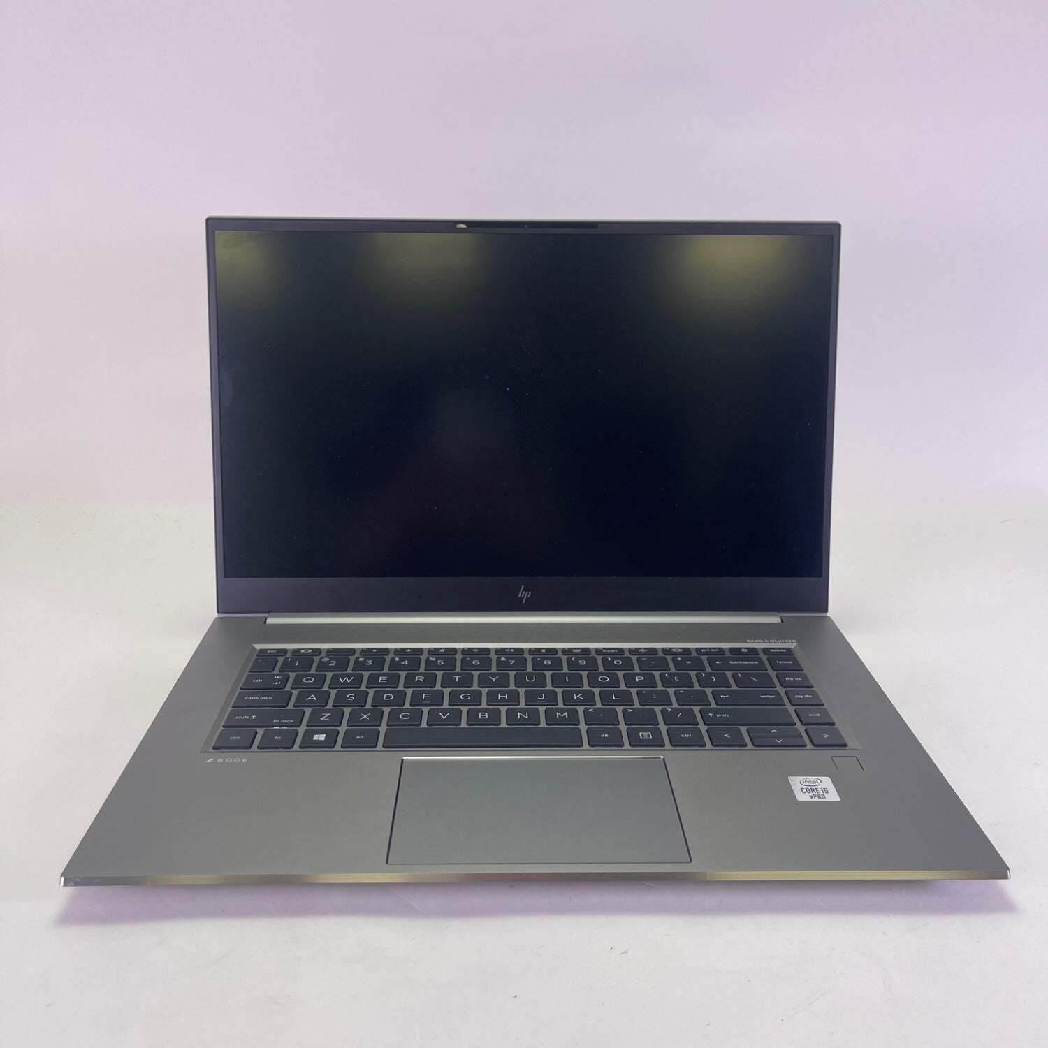 HP ZBook Studio G7 15.6″ i9-10885H 2.4GHz 16GB RAM 512GB SSD Quadro T1000