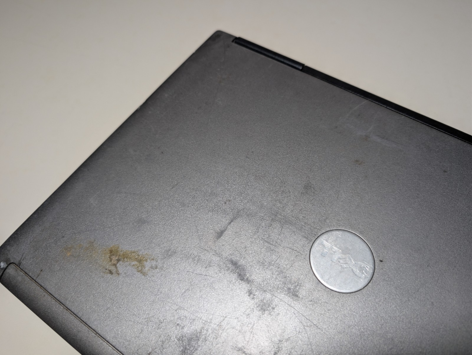DELL LATITUDE D620 | CD 1GB RAM 500GB HDD | DVD-RW Win XP 32-Bit Serial Port