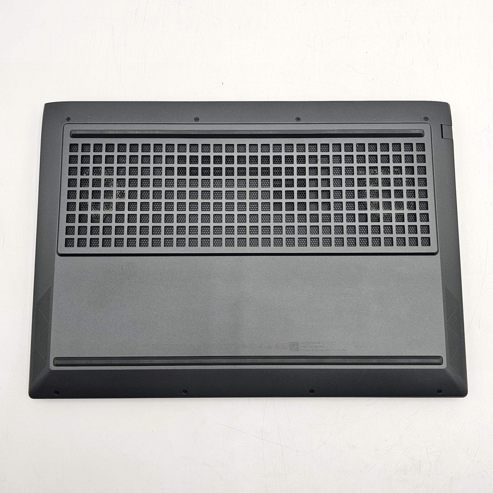 HP Victus 15.6″ Ryzen 7 7840HS 3.8GHz 16GB RAM 512GB SSD GeForce RTX 3050