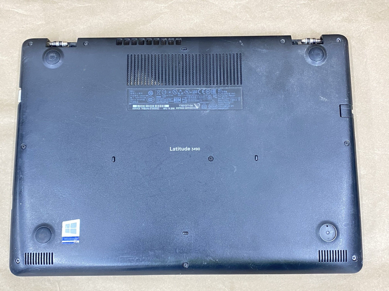 Dell Latitude 3490 – 14″ FHD – i5-8250U – 4GB – 128GB SSD – Win 11 – BIOS LOCKED