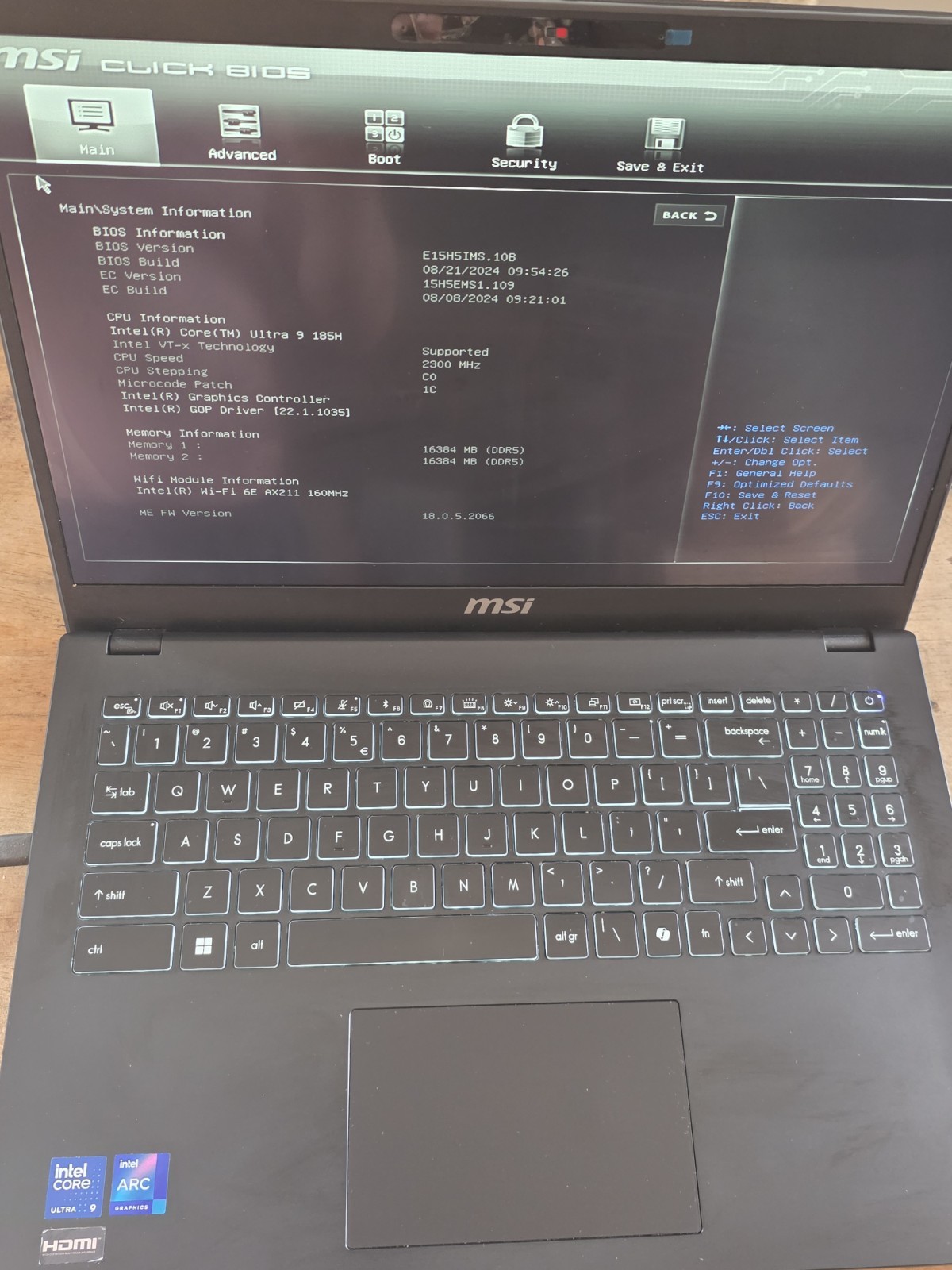 MSI Modern 15 H AI C1MTG 15.6″ Intel Core Ultra 9 185H 32GB RAM 1TB SSD Good